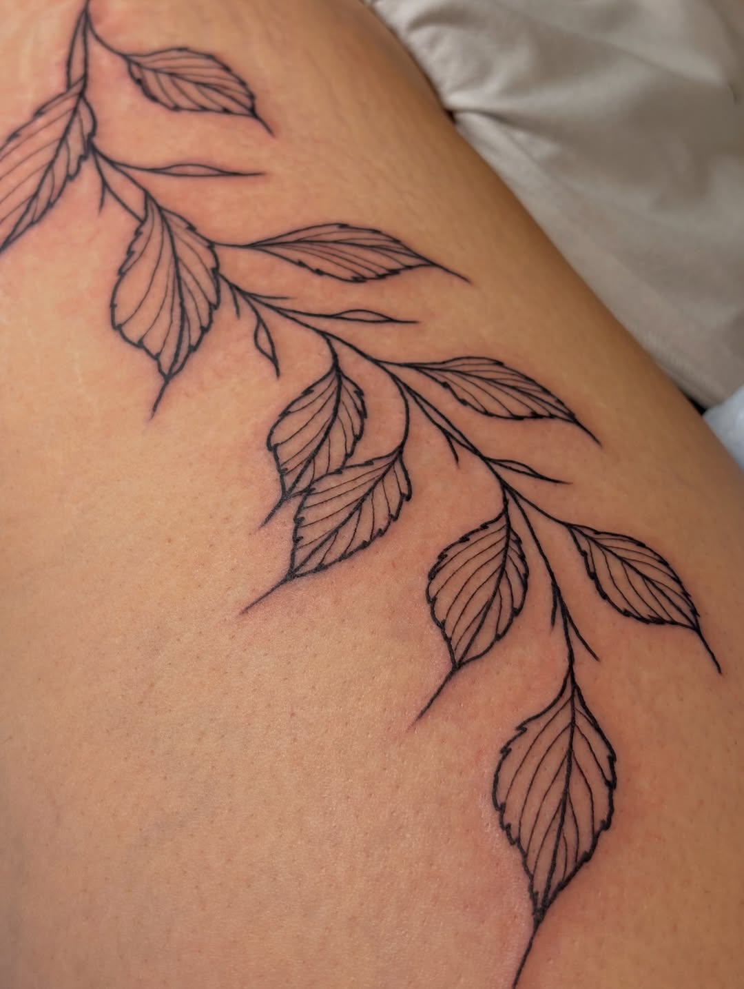 Tattoo by @jenozart — fine_line