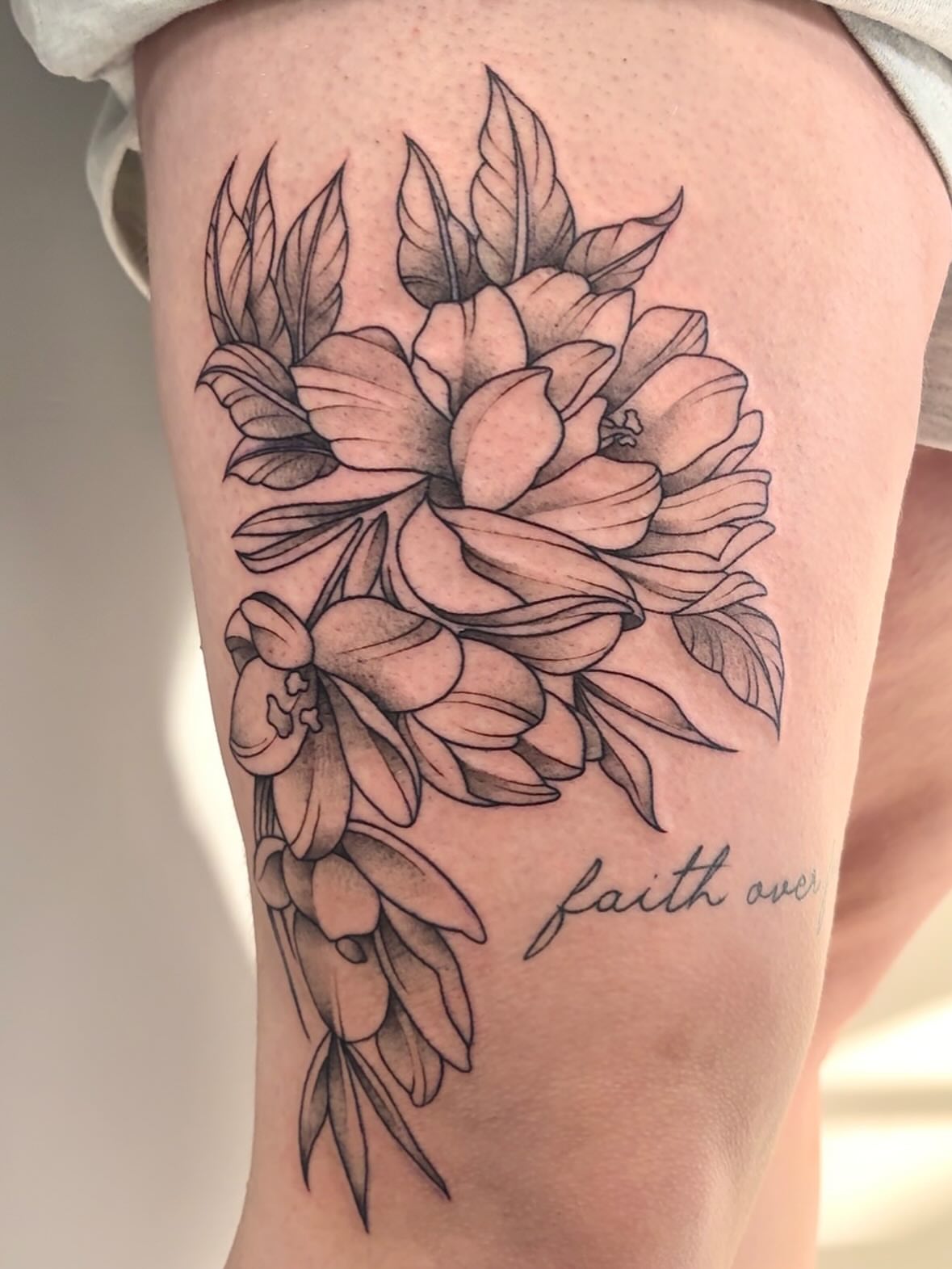 Tattoo by @shrimpfran โ black_and_grey