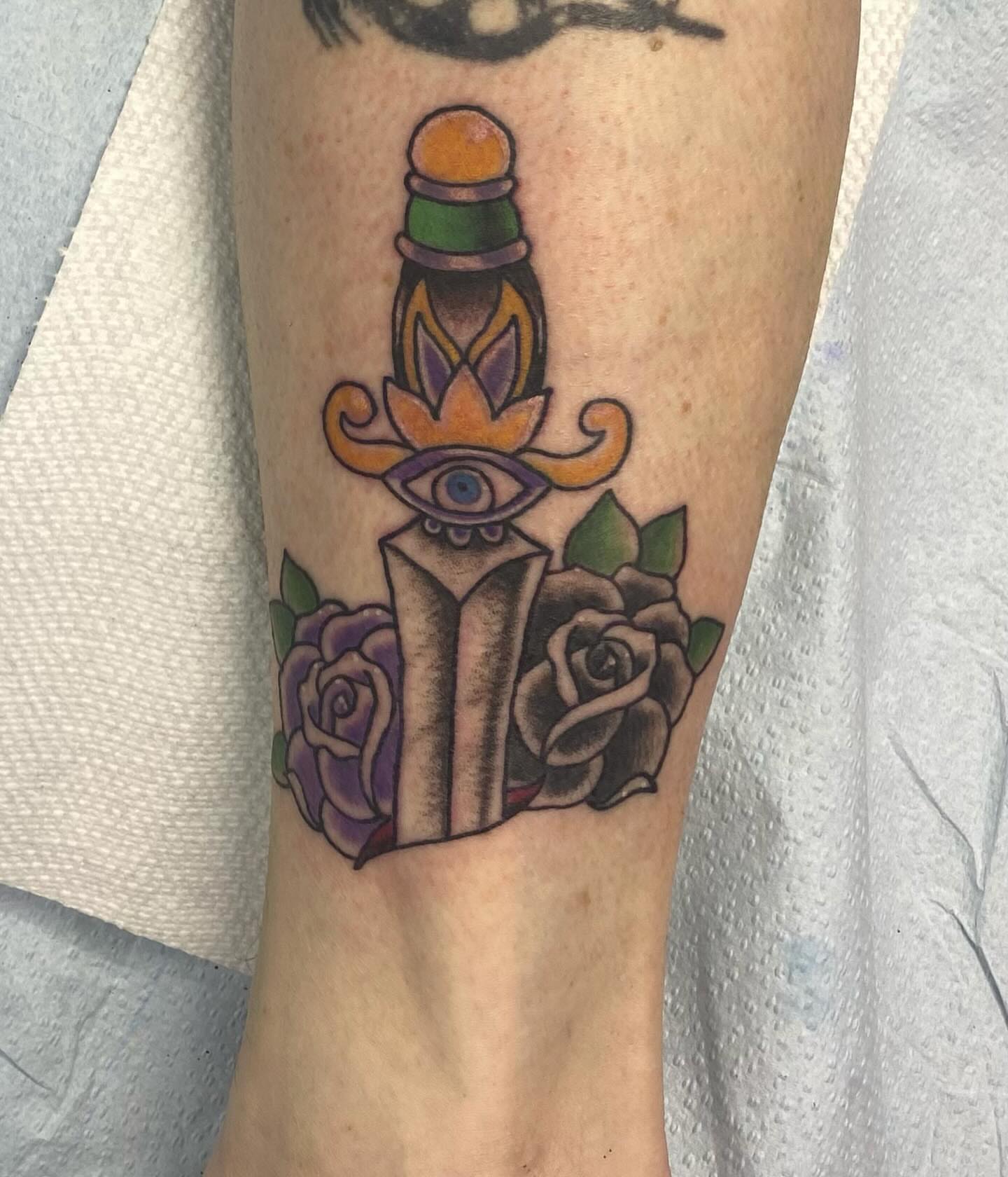 Tattoo by @melonmyerstattoos — neo_traditional, geometric