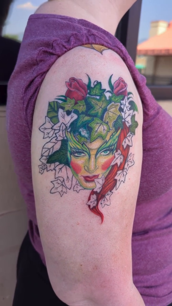 Poison Ivy portrait with roses neo-traditional tattoo on the shoulder by Raven FM-Tattoo Apprentice
