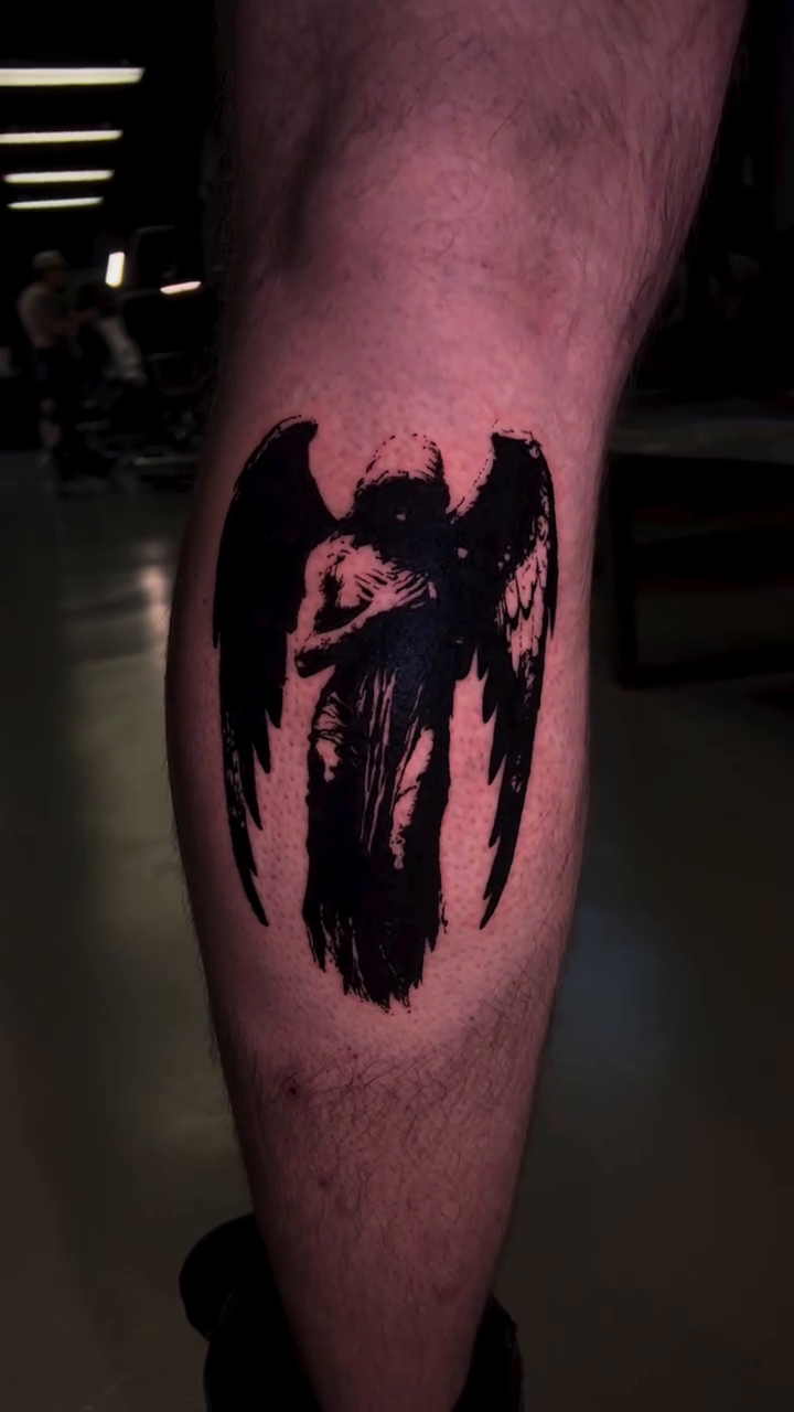 Tattoo by @concepciontattoos — blackwork