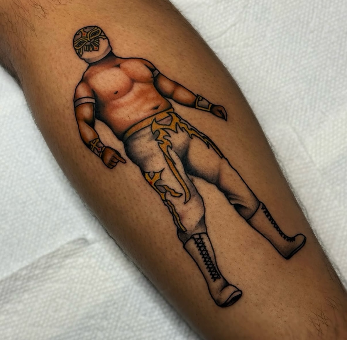 Tattoo by @wolfhazel β american_traditional