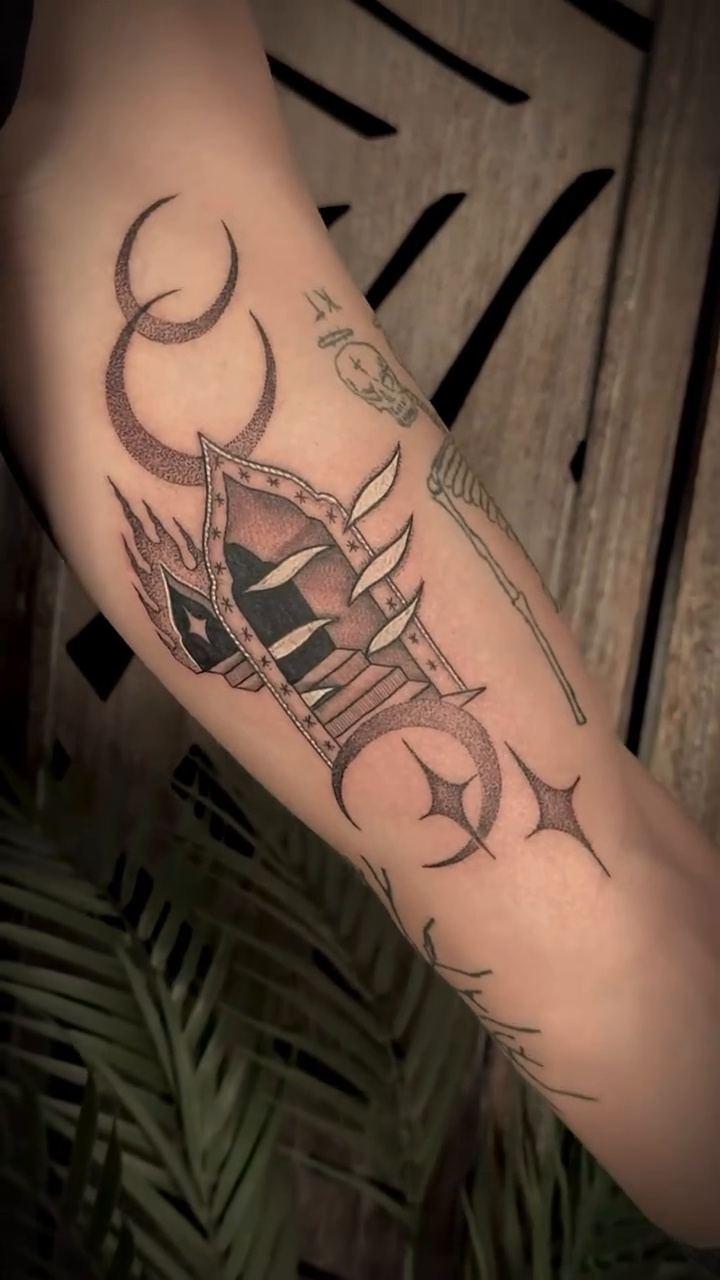 Tattoo by @carmensdarkgallery — black_and_grey, geometric