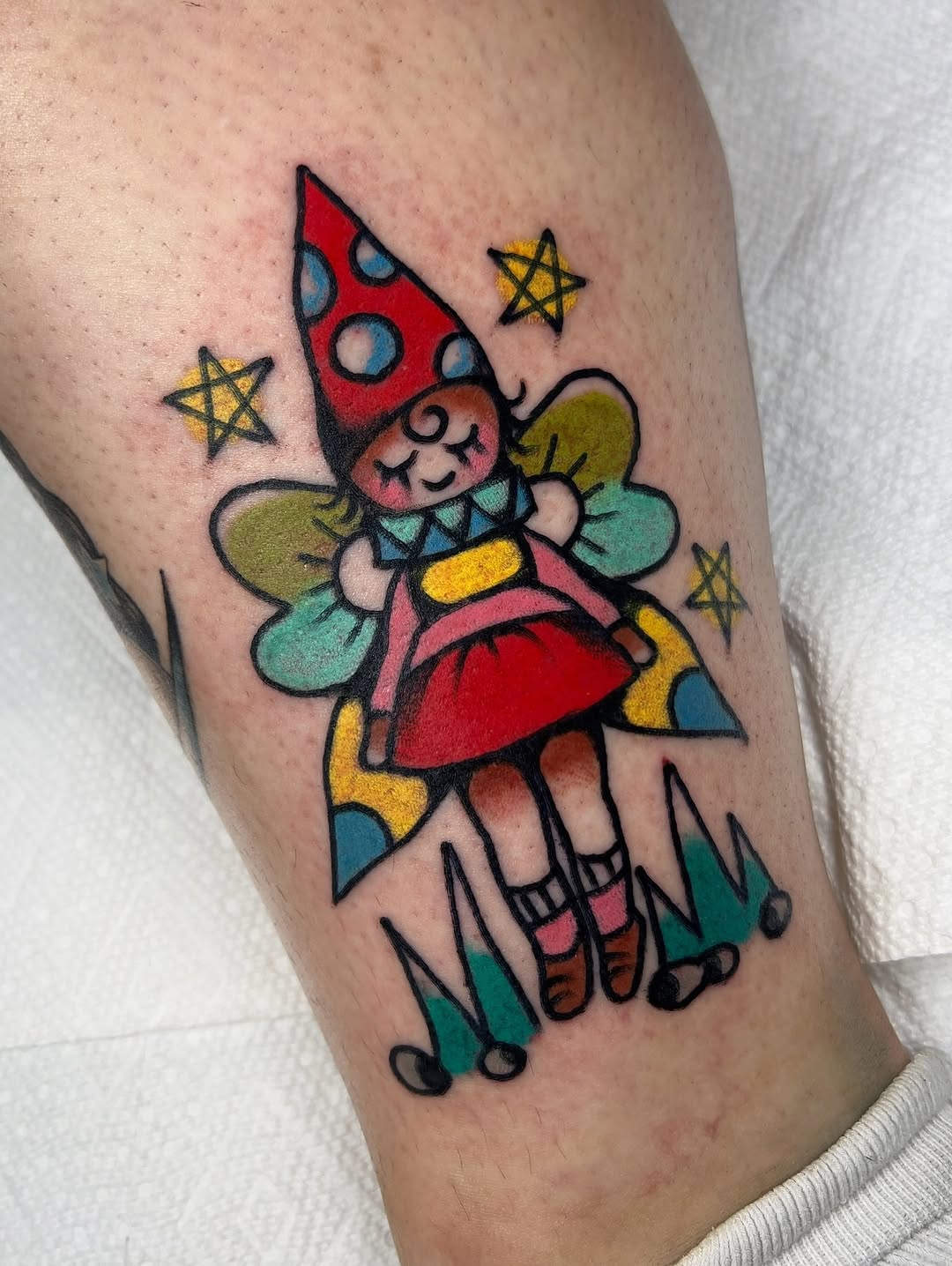 Tattoo by @wearablechaos — american_traditional