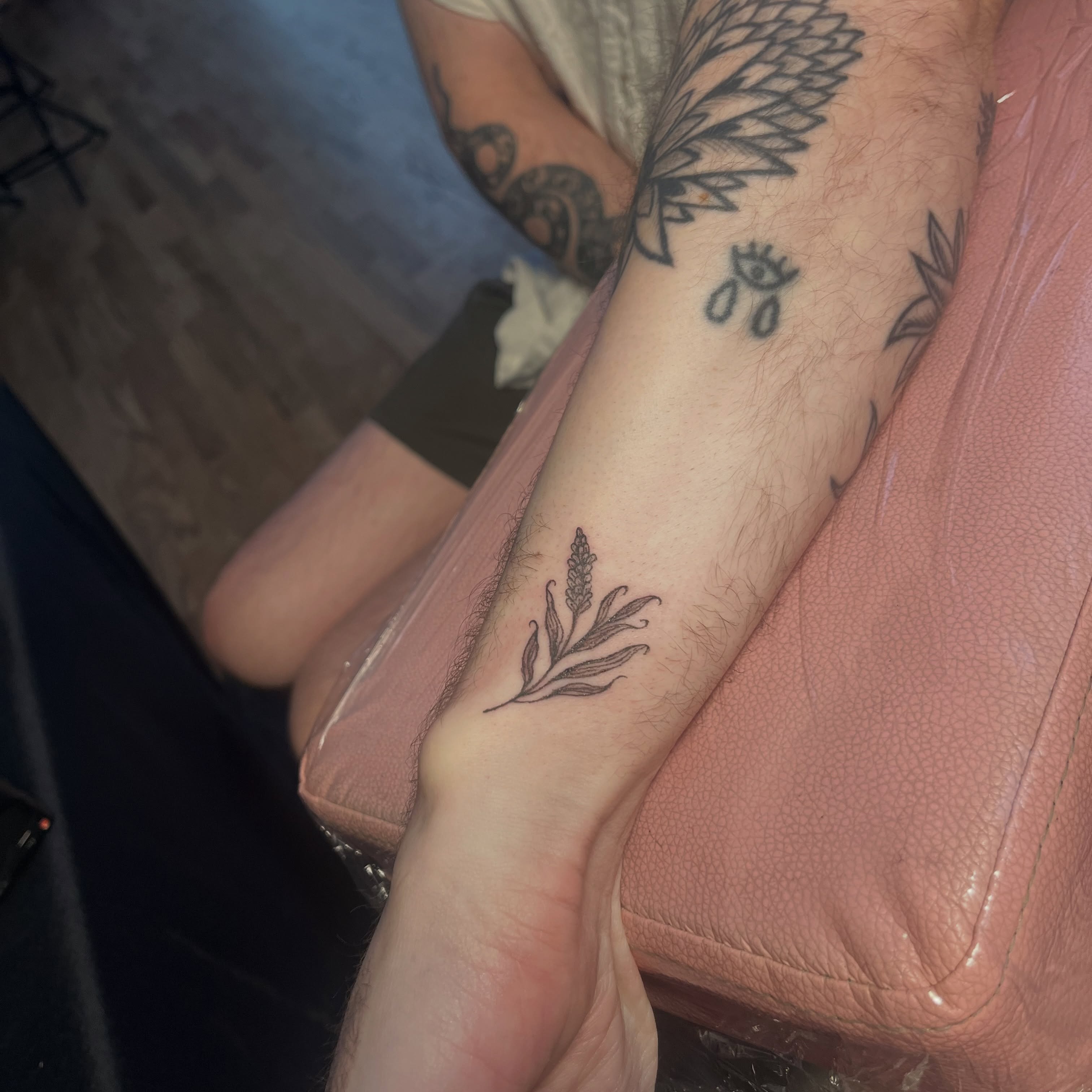 Tattoo by @little___altars โ black_and_grey