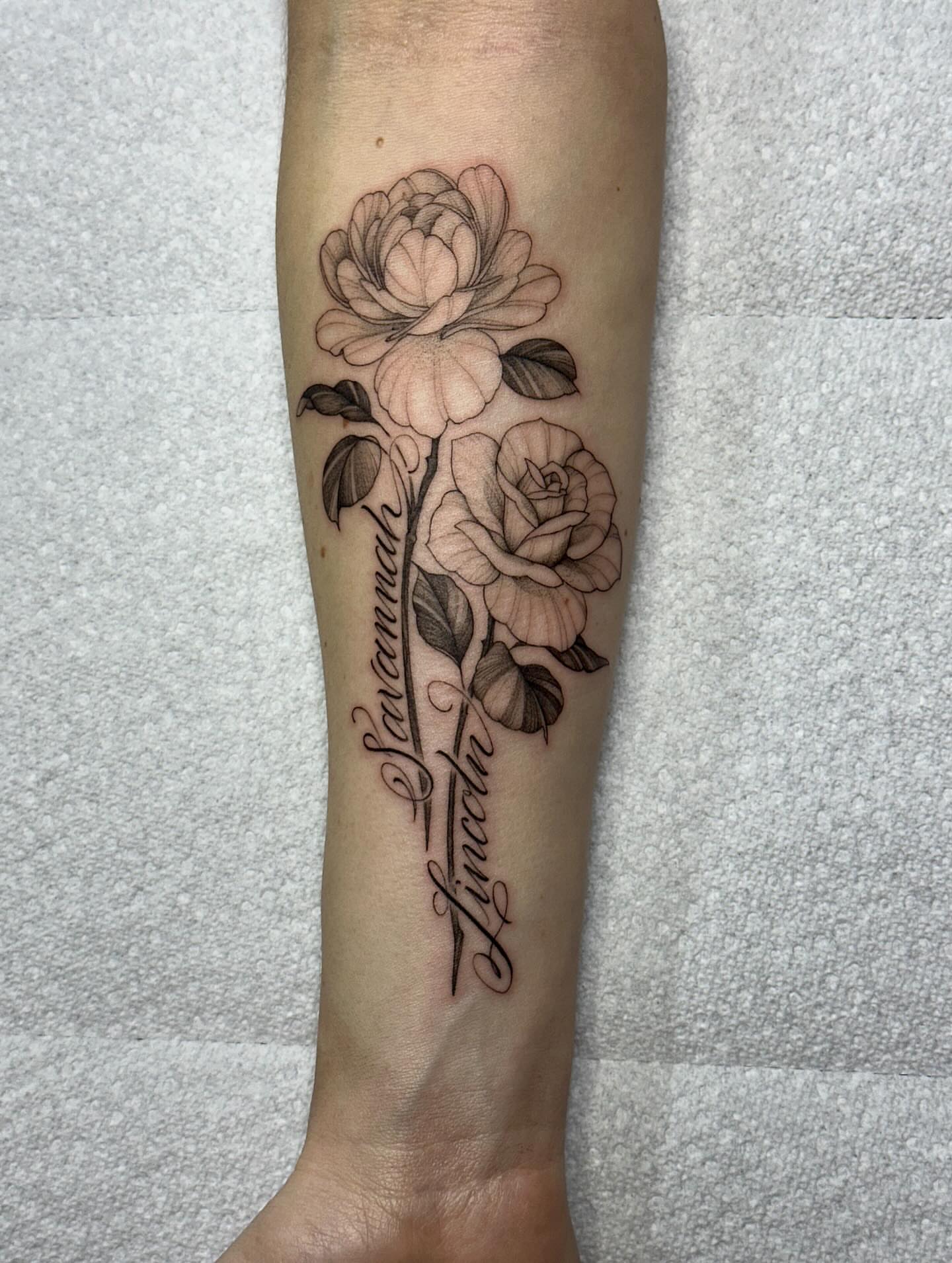 Tattoo by @izabelle_inks — black_and_grey