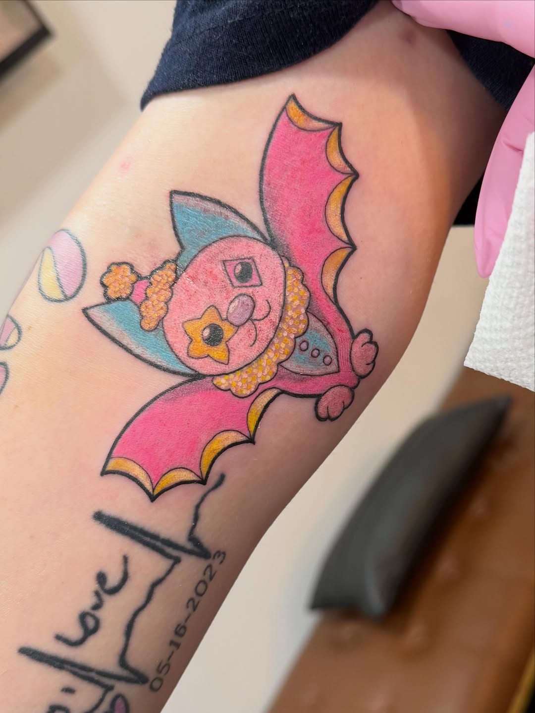 Tattoo by @honeysucktattoo — new_school, ignorant