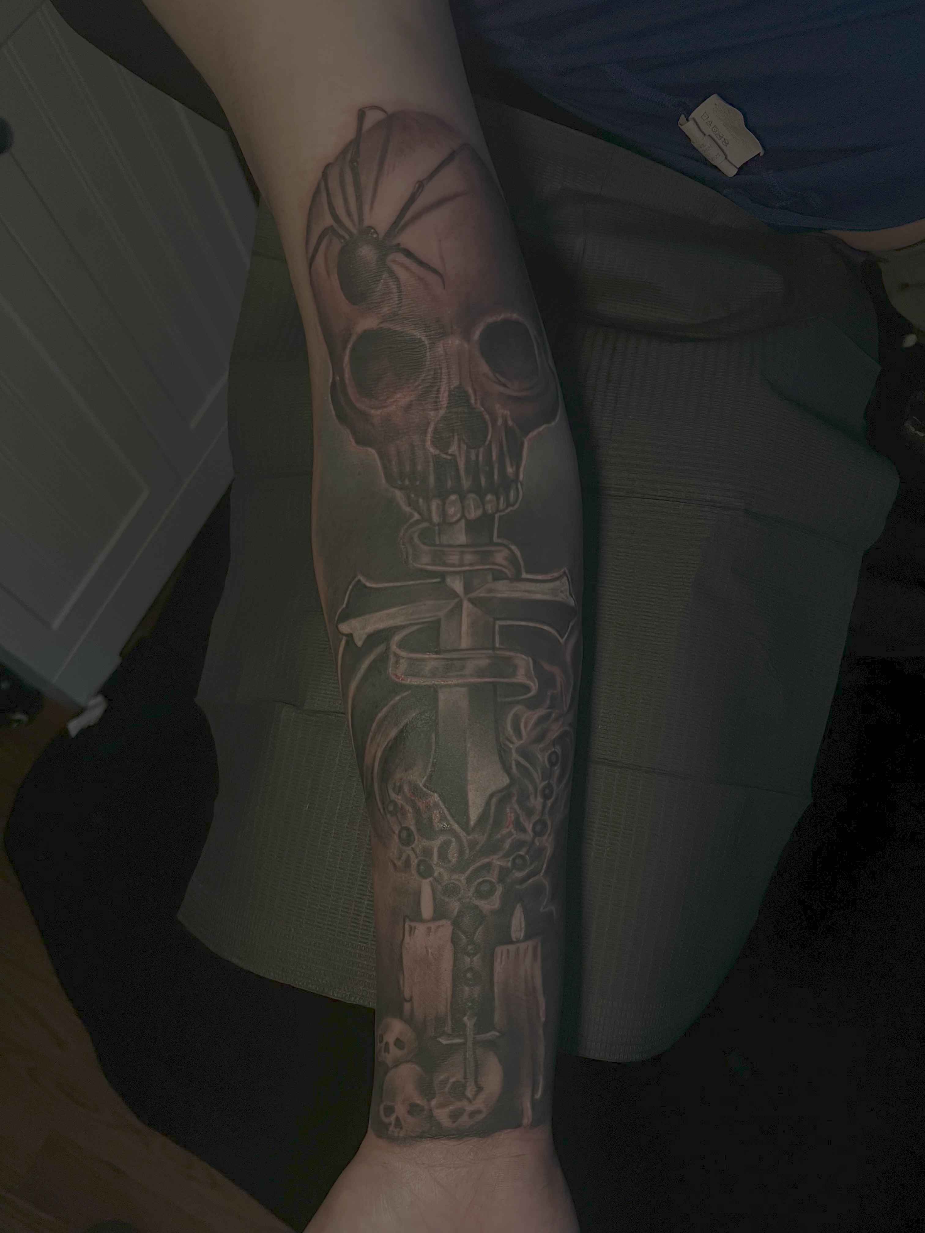 Tattoo by @greytatto_93 — black_and_grey, realism