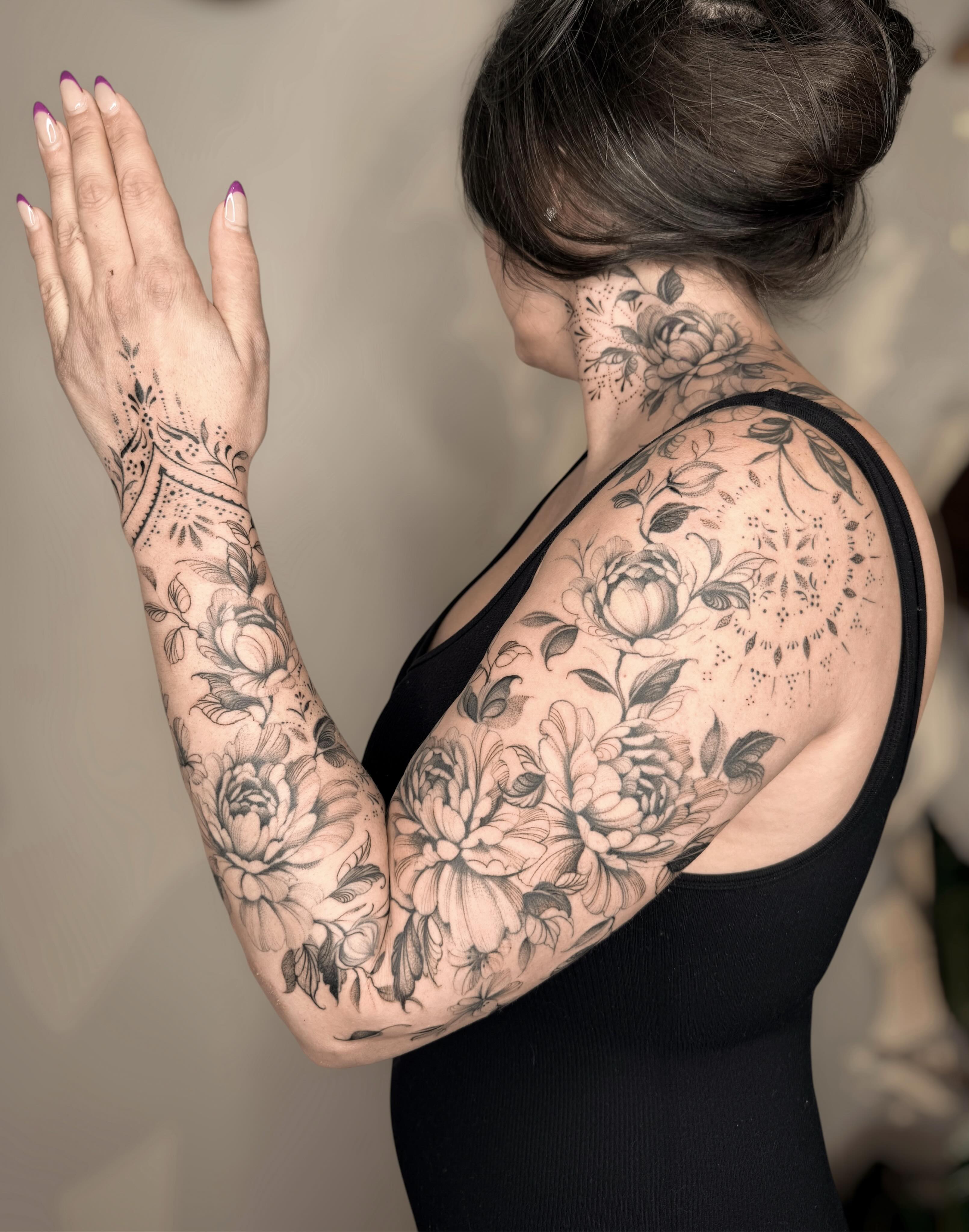 Tattoo by @slaubcreation — black_and_grey