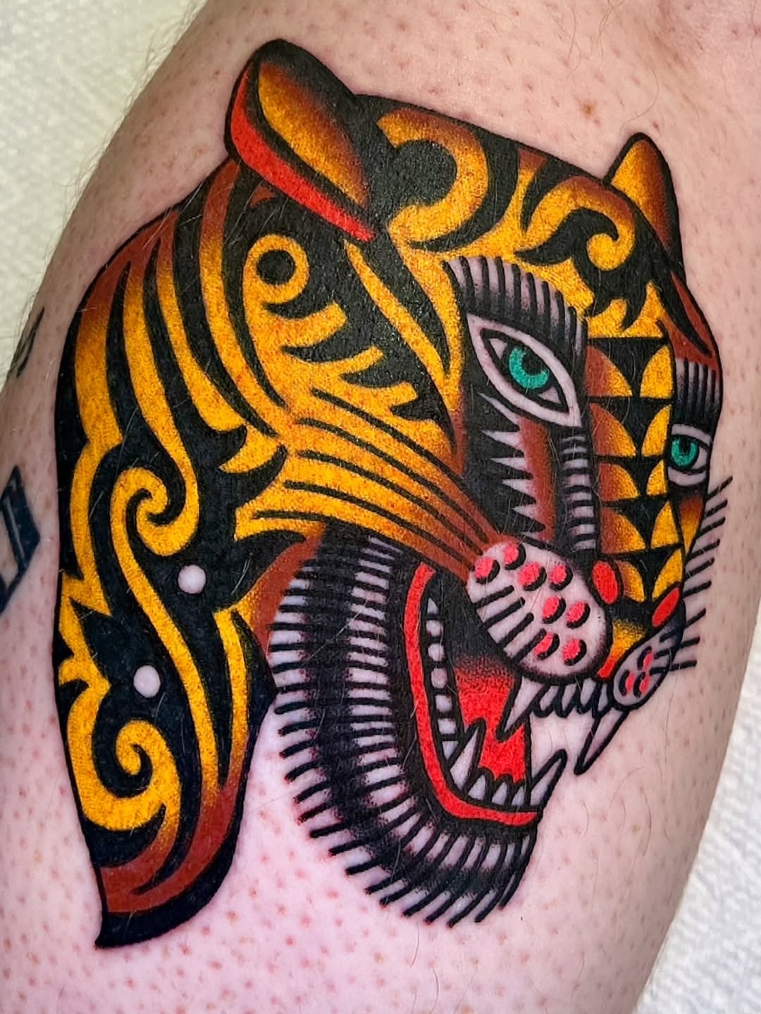 Tattoo by @jonnybearhands — american_traditional