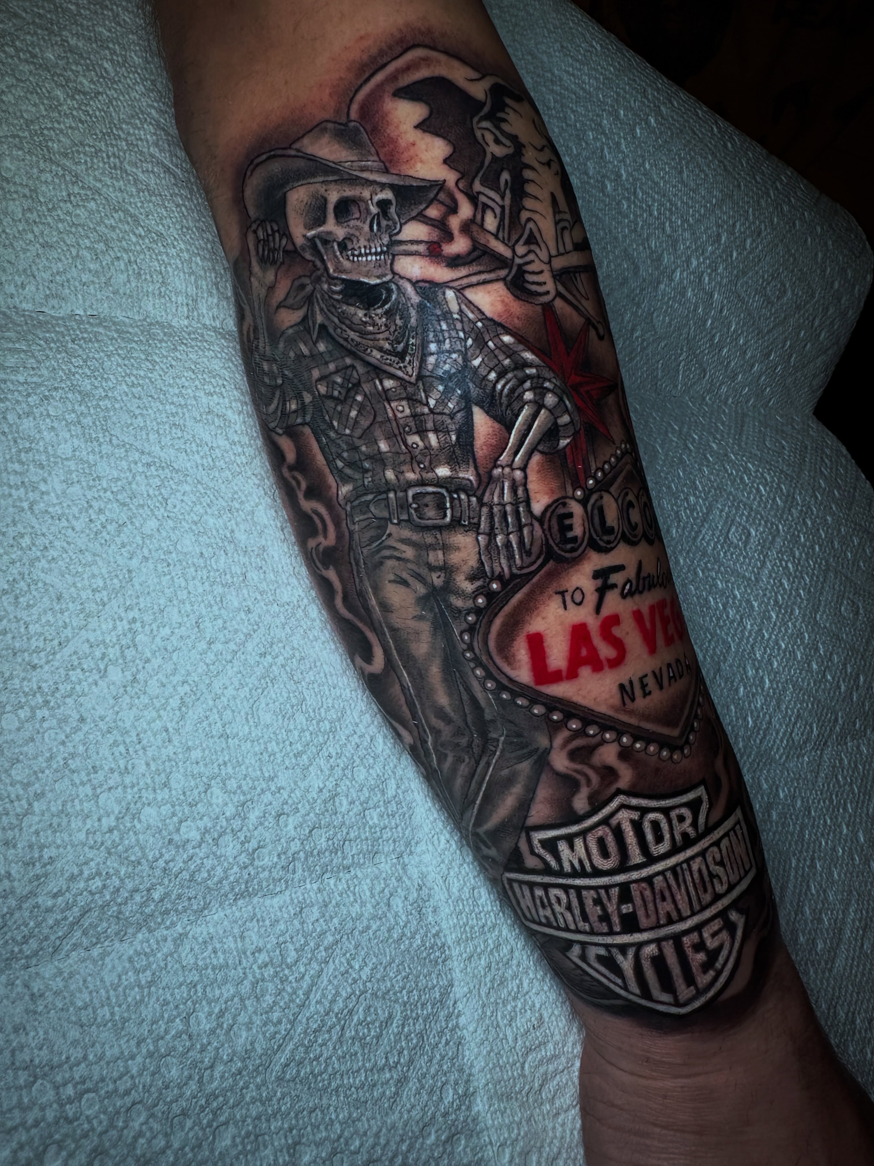 Tattoo by @_vanessa.ink_ β american_traditional, black_and_grey