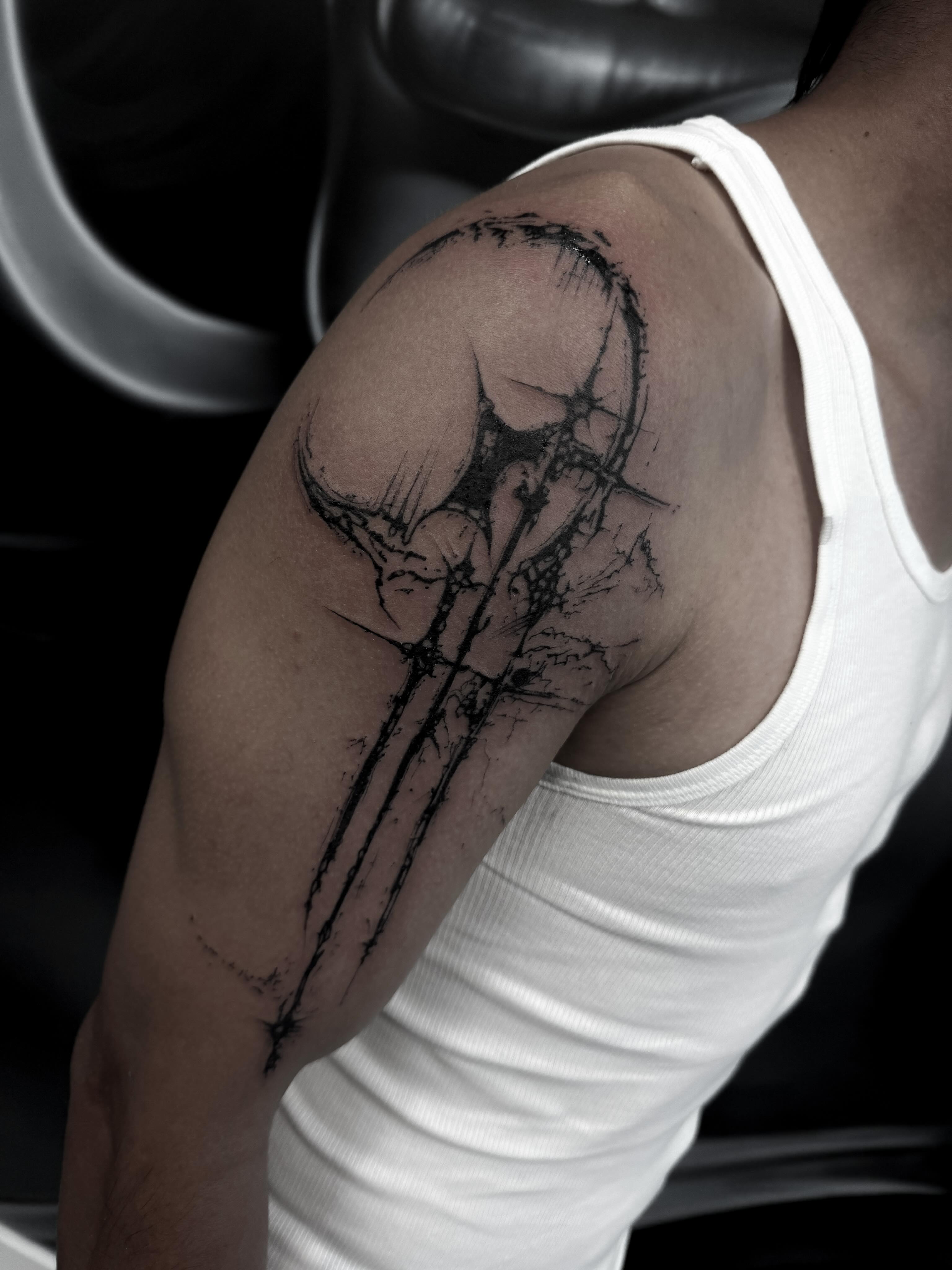 Tattoo by @bonnie_tatt2oos — blackwork, sketch