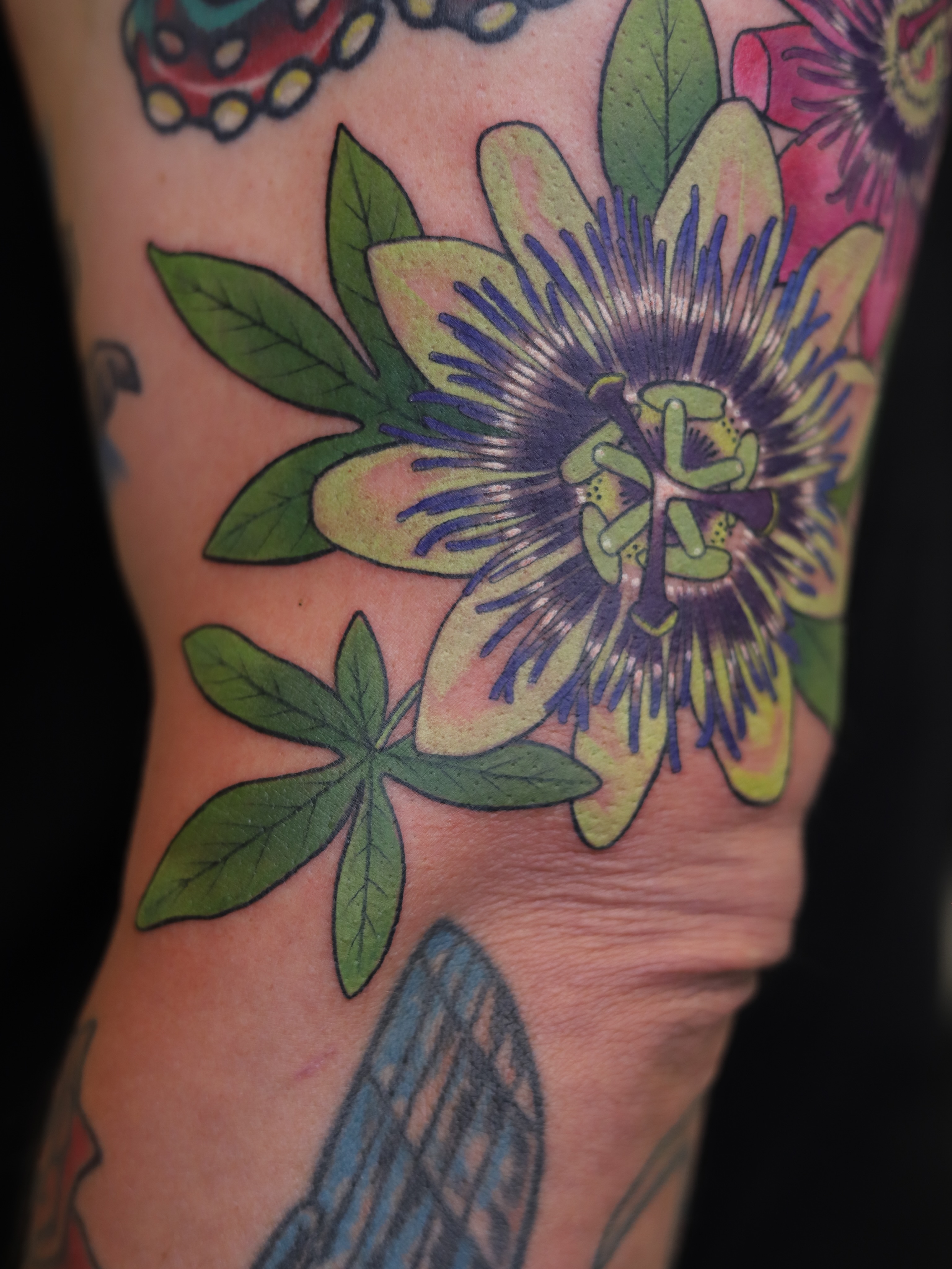 Tattoo by @taracrespitattoos โ new_school