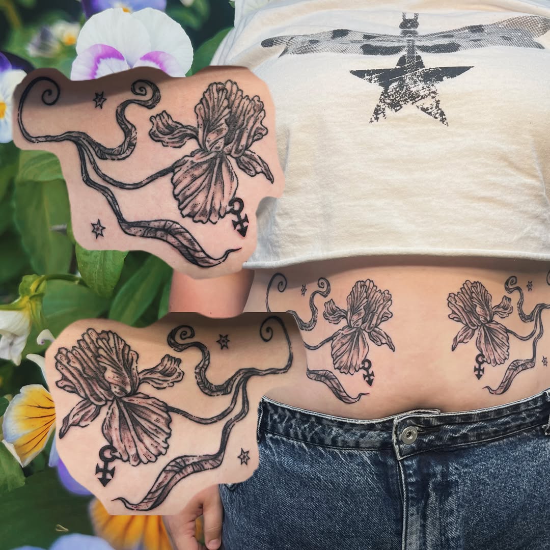 Tattoo by @little___altars โ black_and_grey