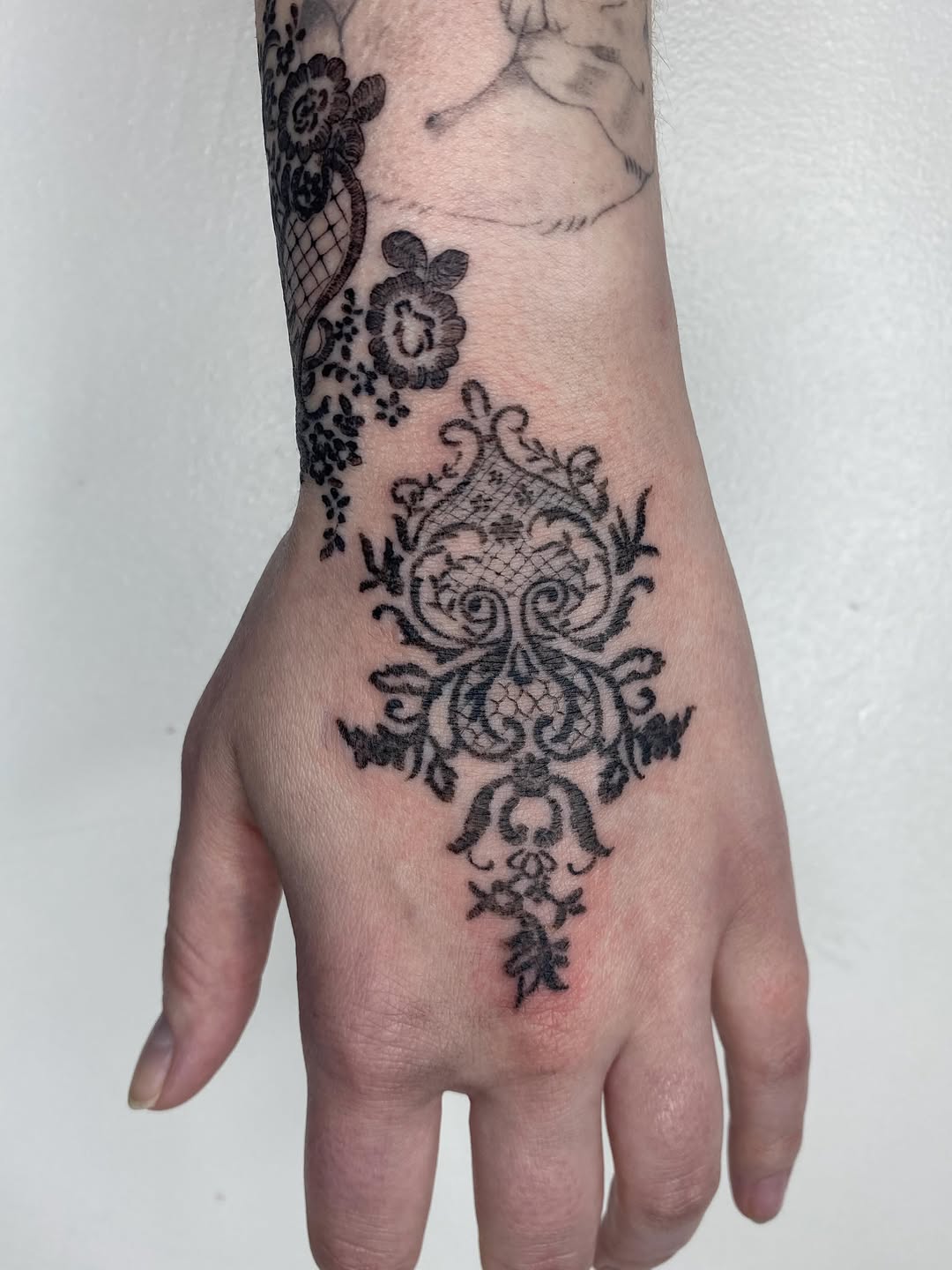 Lace pattern ornamental tattoo on the hand by °₊⊹ delia ✩ jane ೃ࿔*