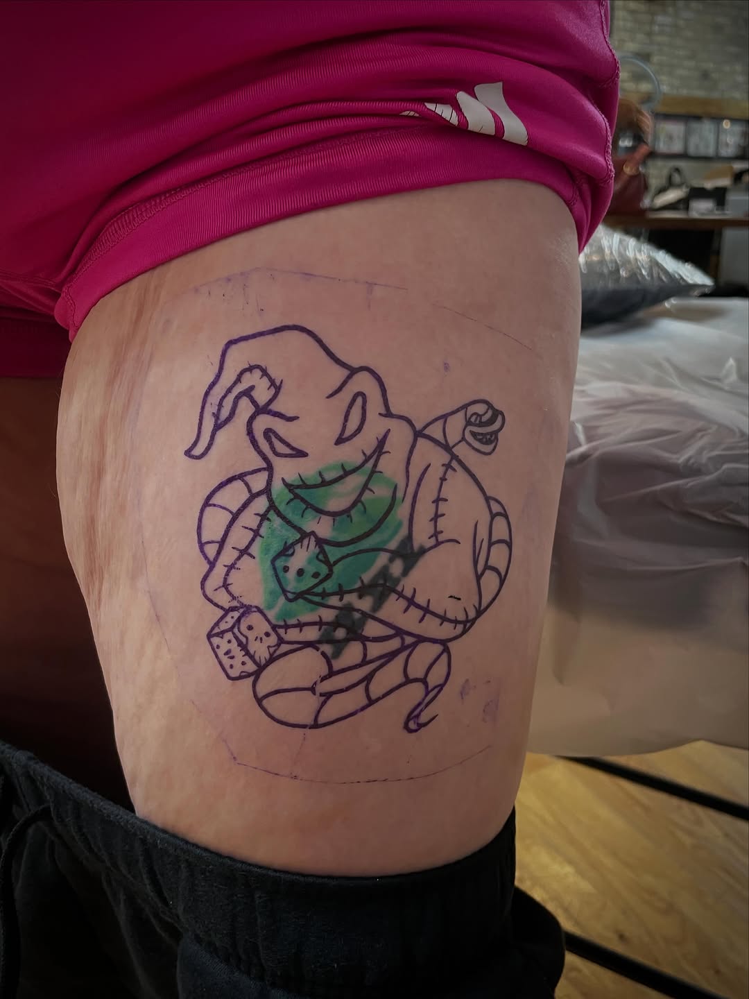 Tattoo by @inkbyhannah โ new_school