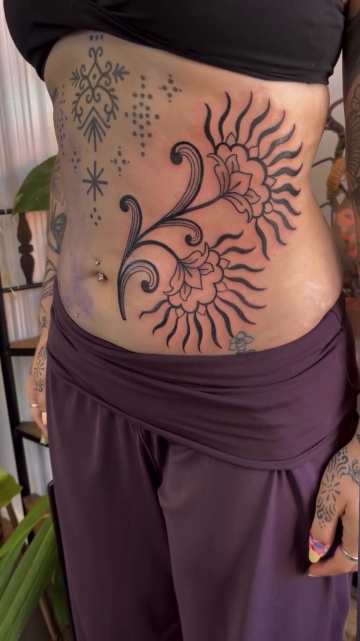 Tattoo by @lizkarntattoo — geometric, fine_line