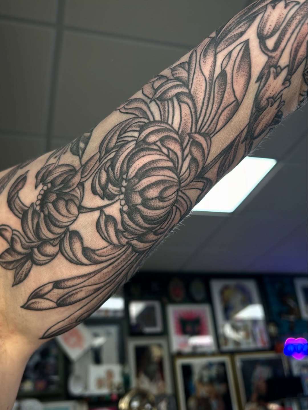 Tattoo by @audberry_tattoo — japanese_irezumi, dotwork