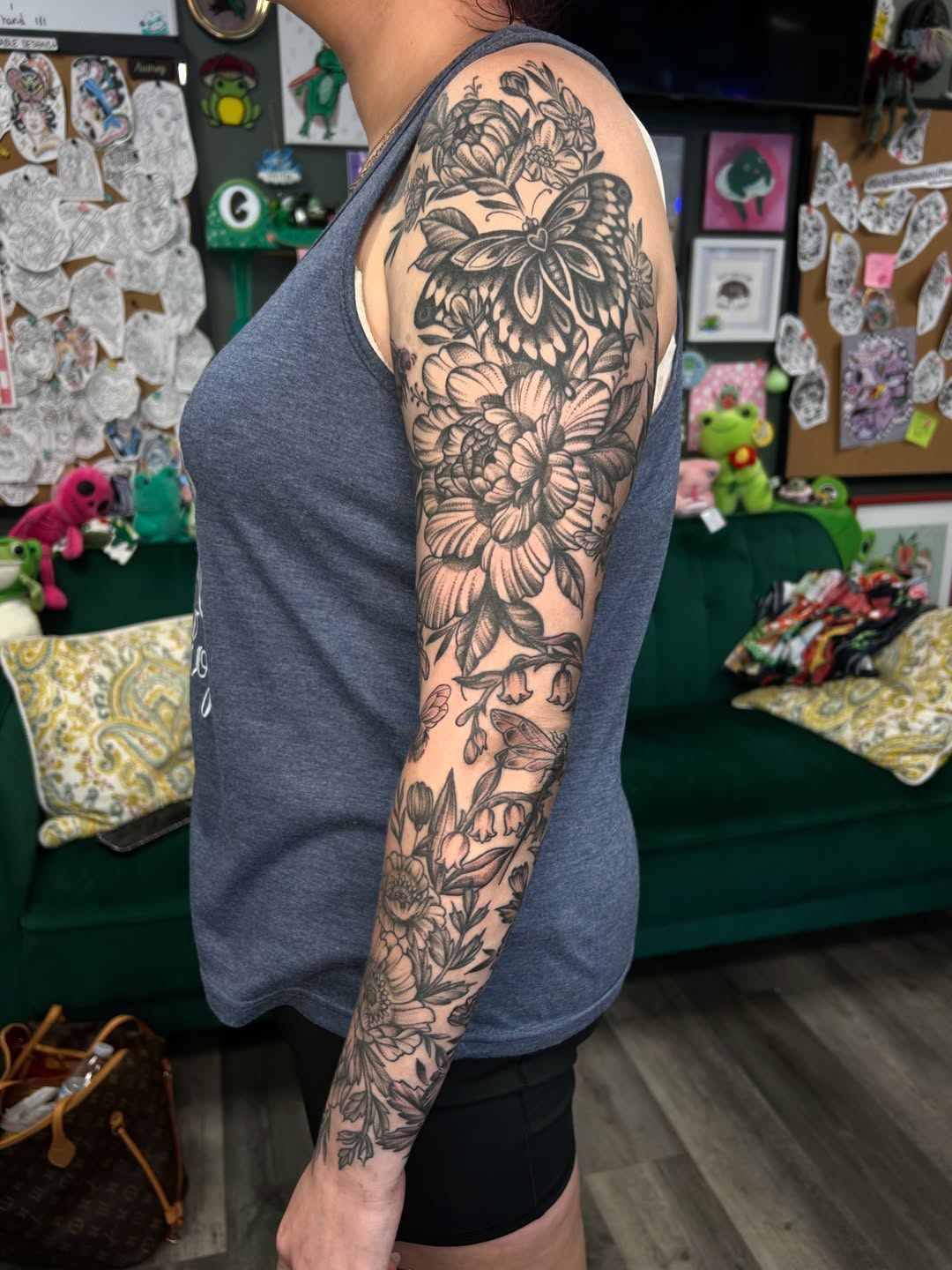 Tattoo by @audberry_tattoo — black_and_grey, realism