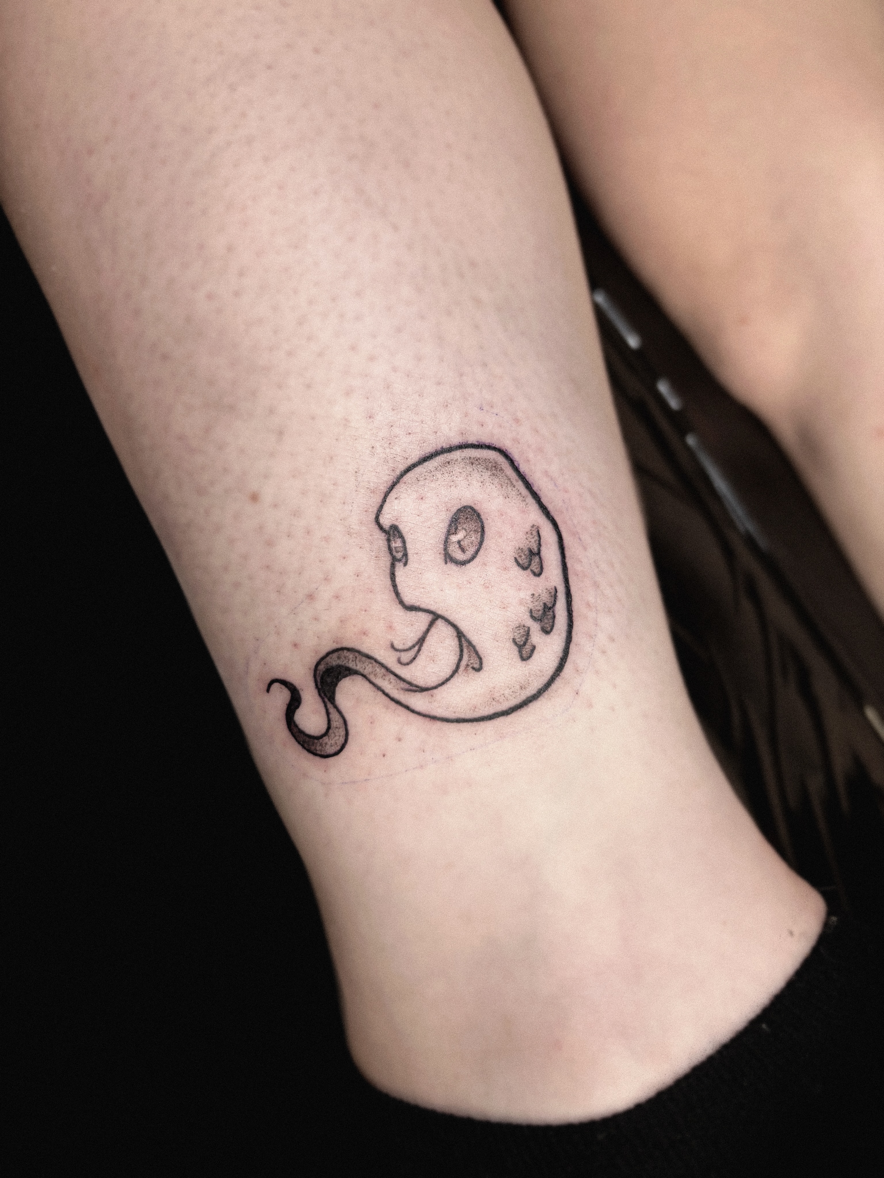 Tattoo by @collectitats โ minimalist
