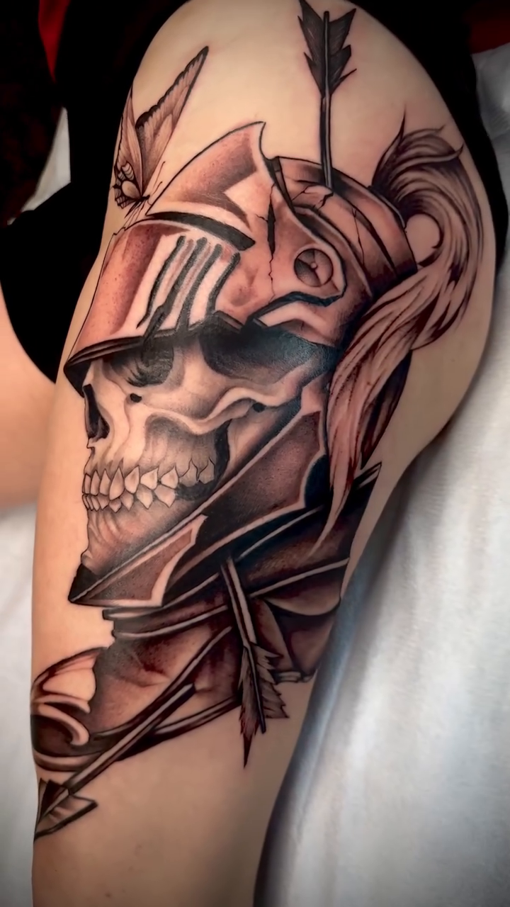 Tattoo by @felizestrella_tattoo — realism, black_and_grey