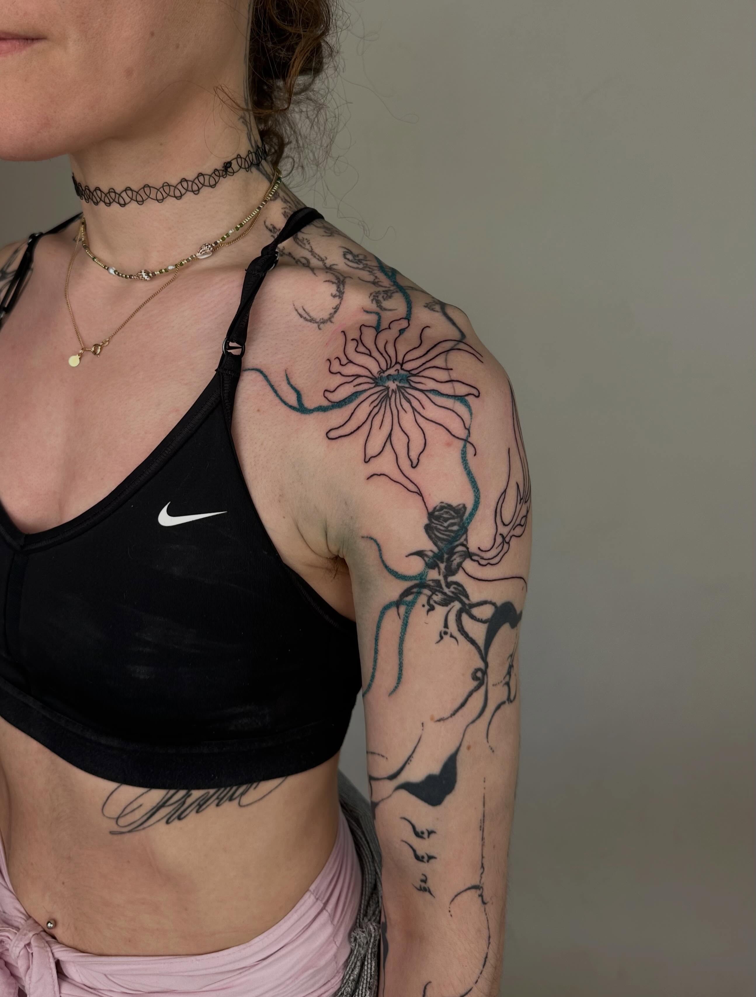 Tattoo by @kyklothymia — black_and_grey