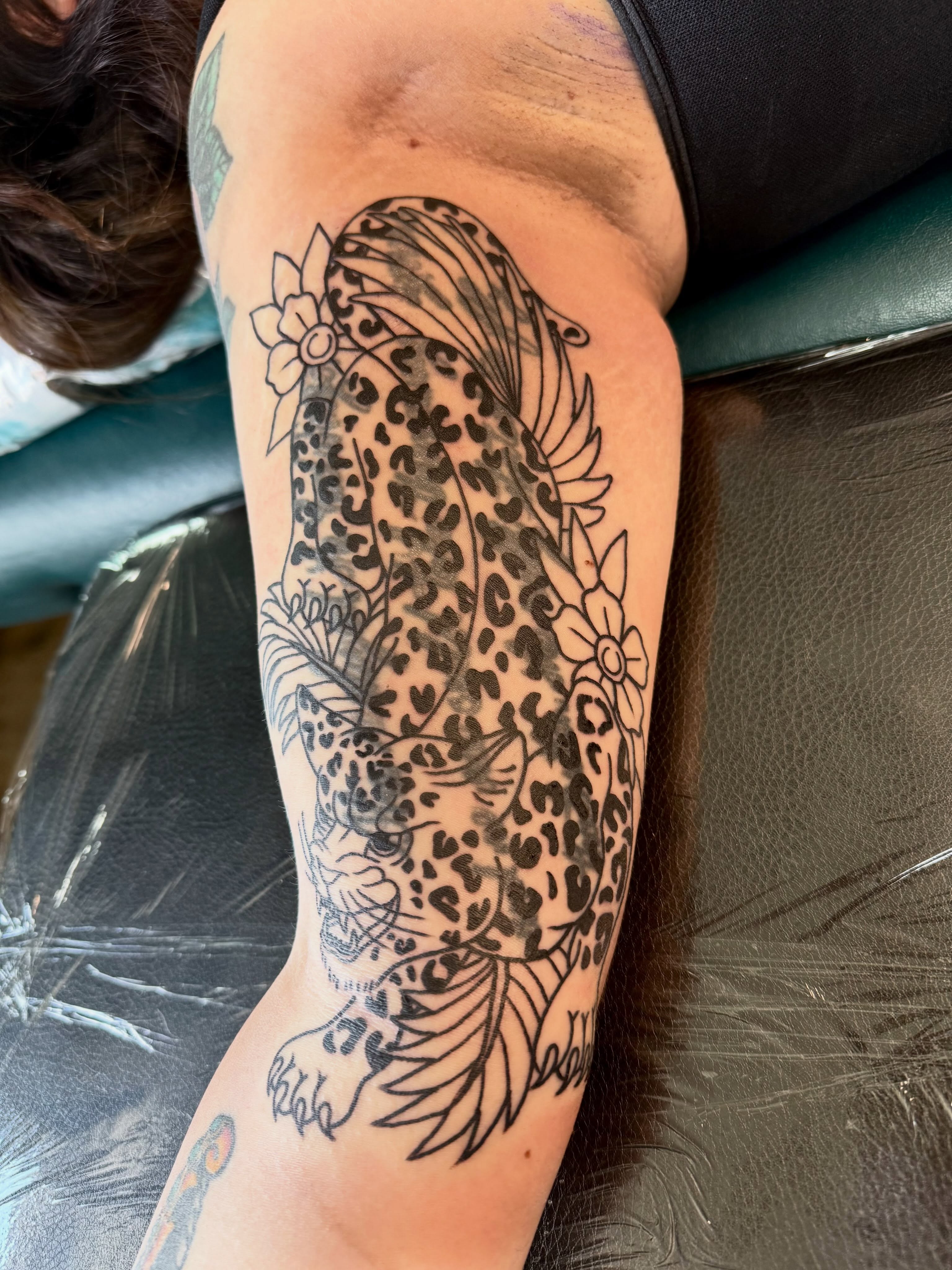 Tattoo by @megz_tattz — black_and_grey