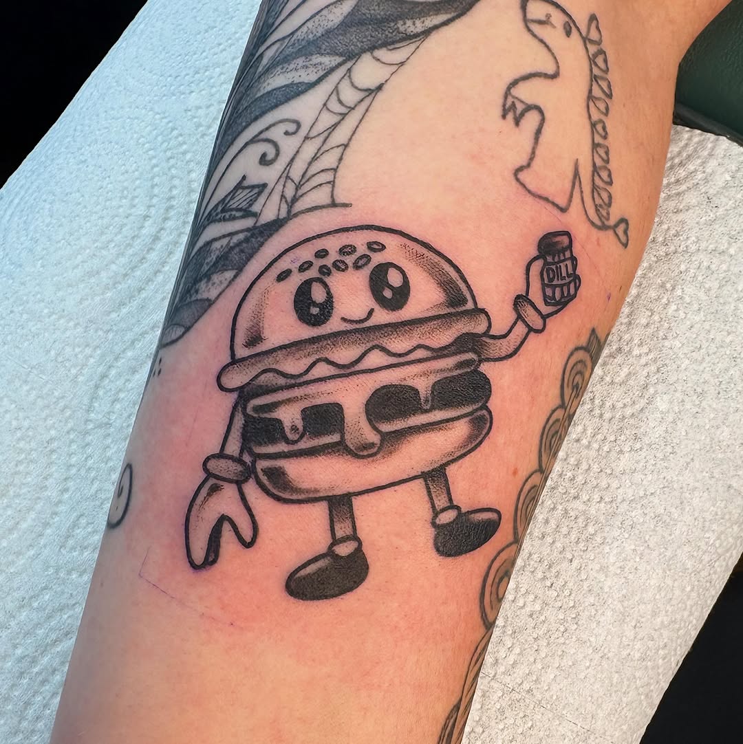 Tattoo by @flores_tattoosss — ignorant, new_school