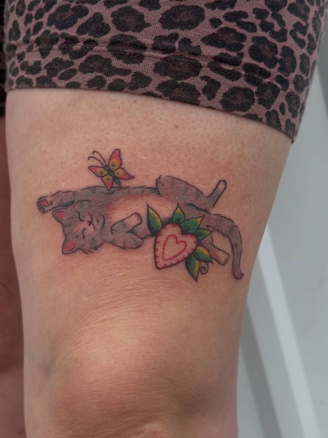 Tattoo by @juuliansolis โ new_school, illustrative