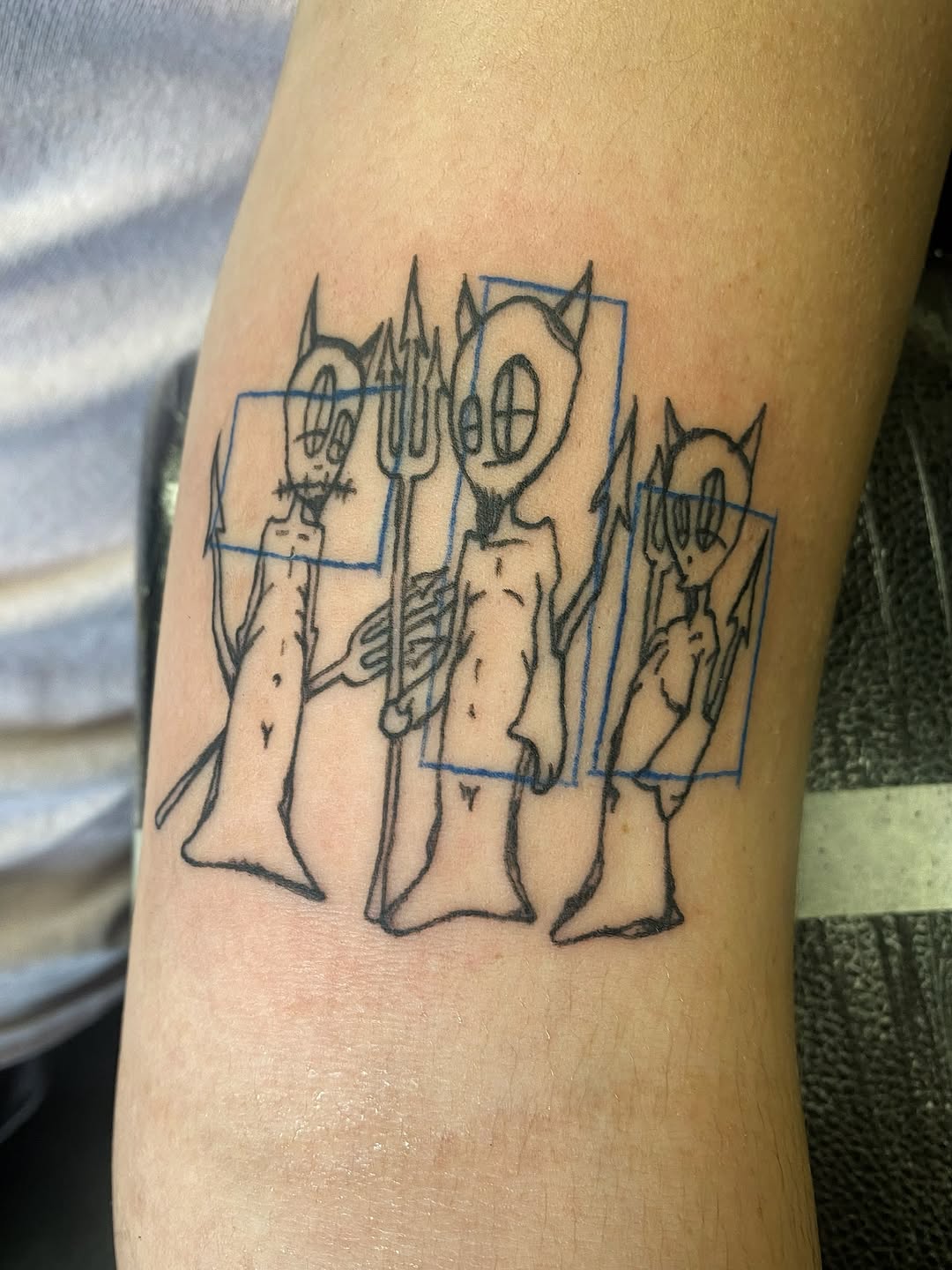 Tattoo by @menacemineure.tattoos — ignorant, sketch