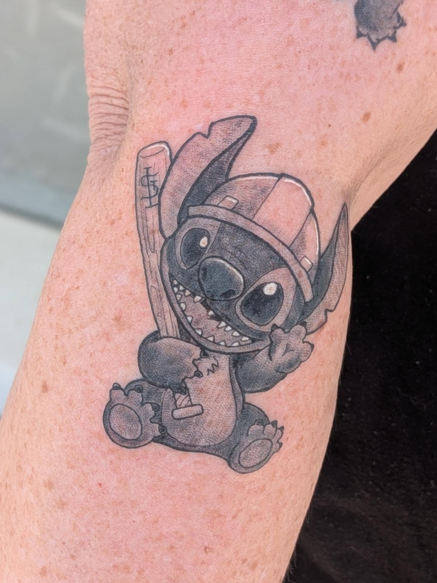 Tattoo by @alyxkopietattoos — black_and_grey
