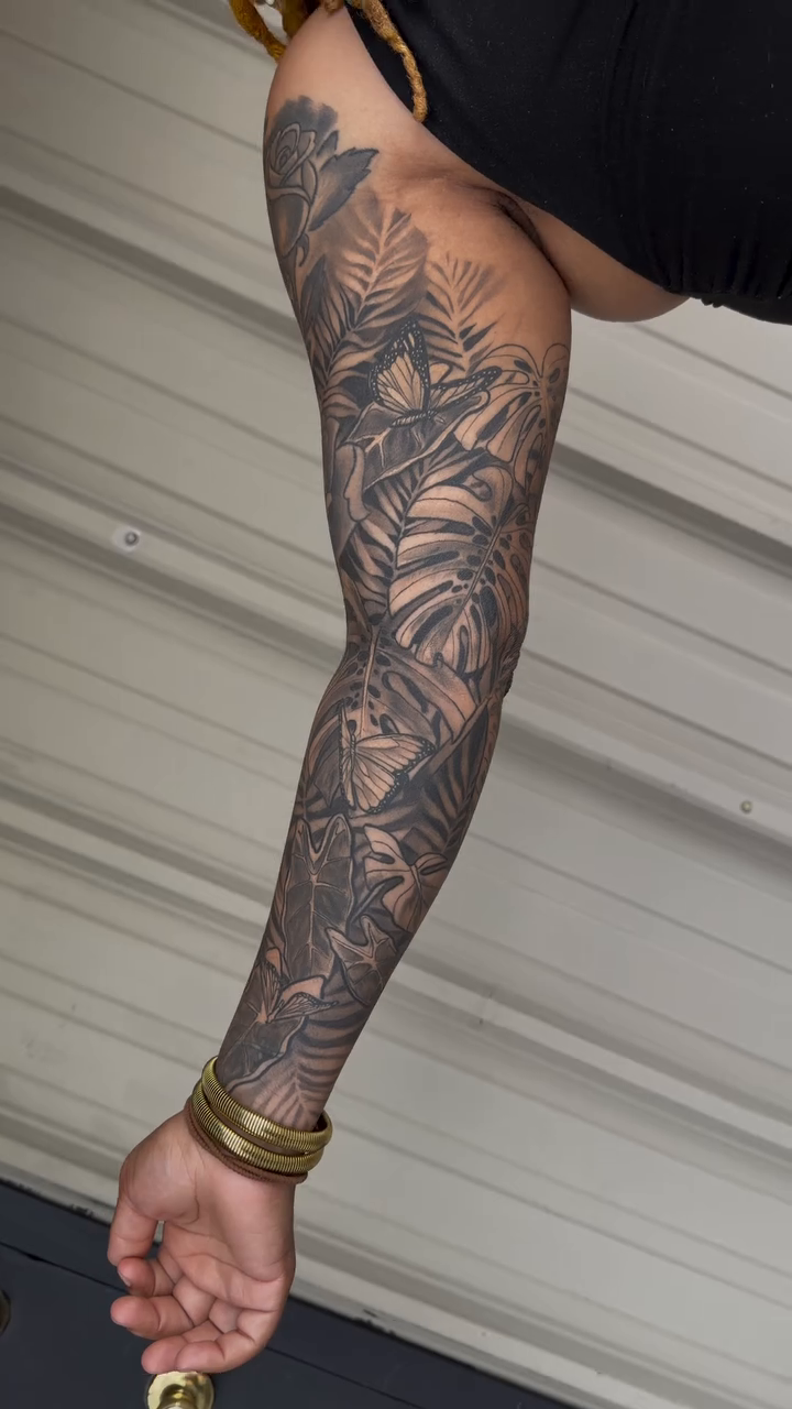 Tattoo by @sunchildstudio.va — black_and_grey, realism