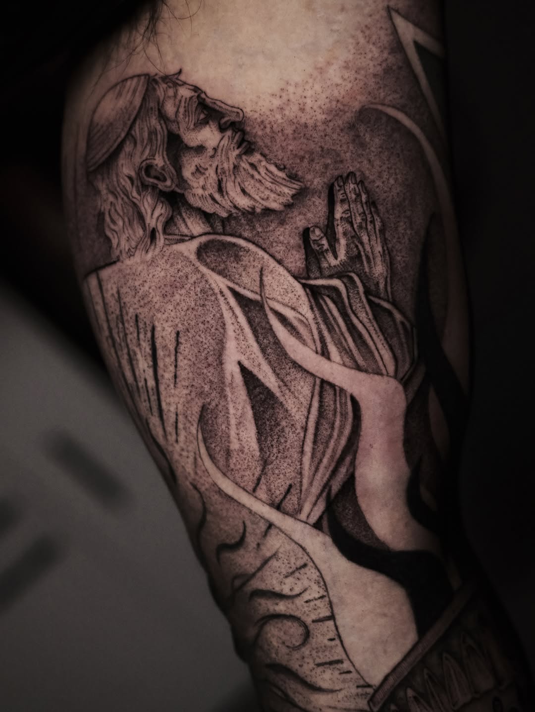 Tattoo by @tattooxklo โ realism, dotwork