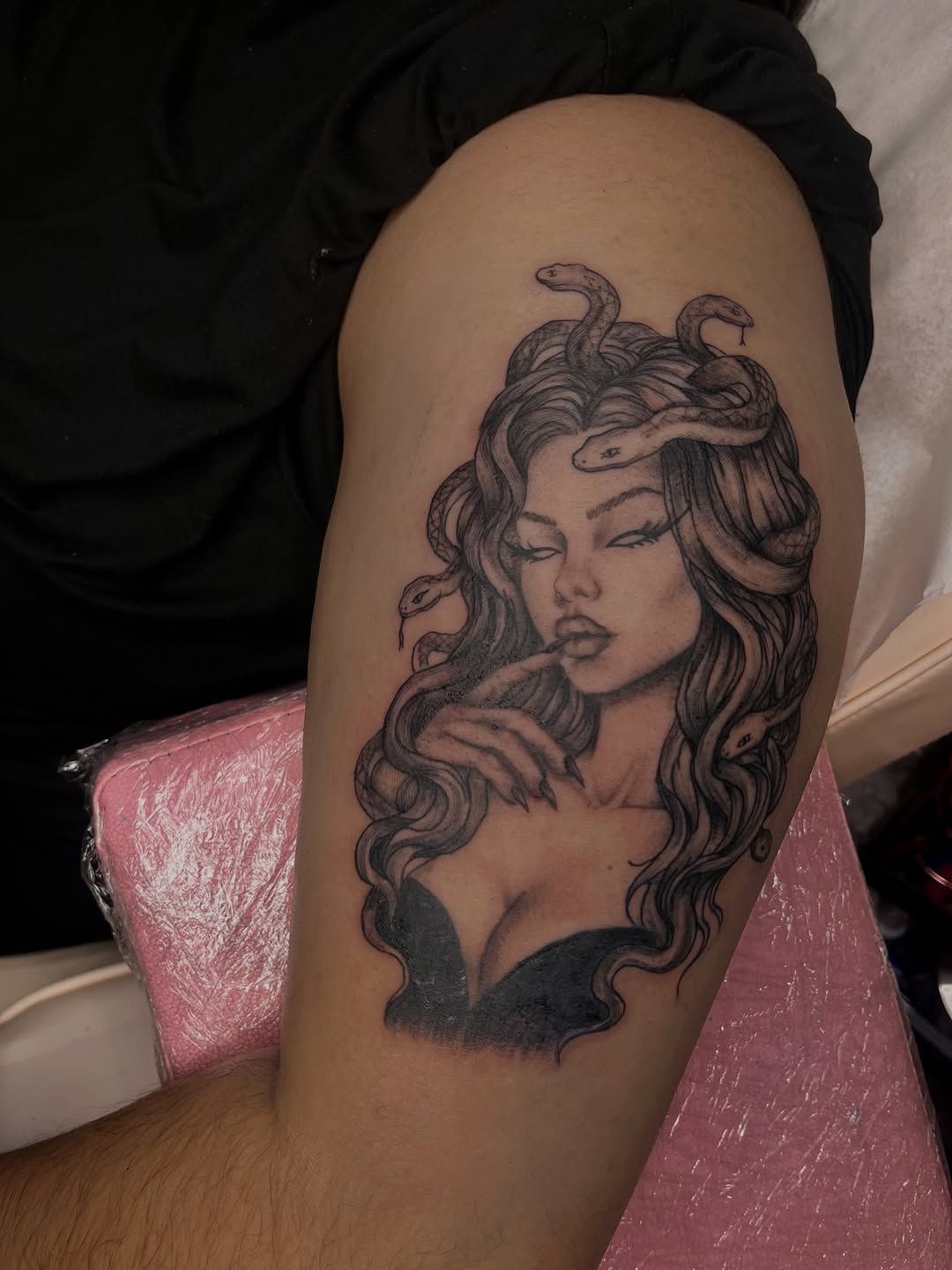 Tattoo by @xlynaeink — black_and_grey, realism