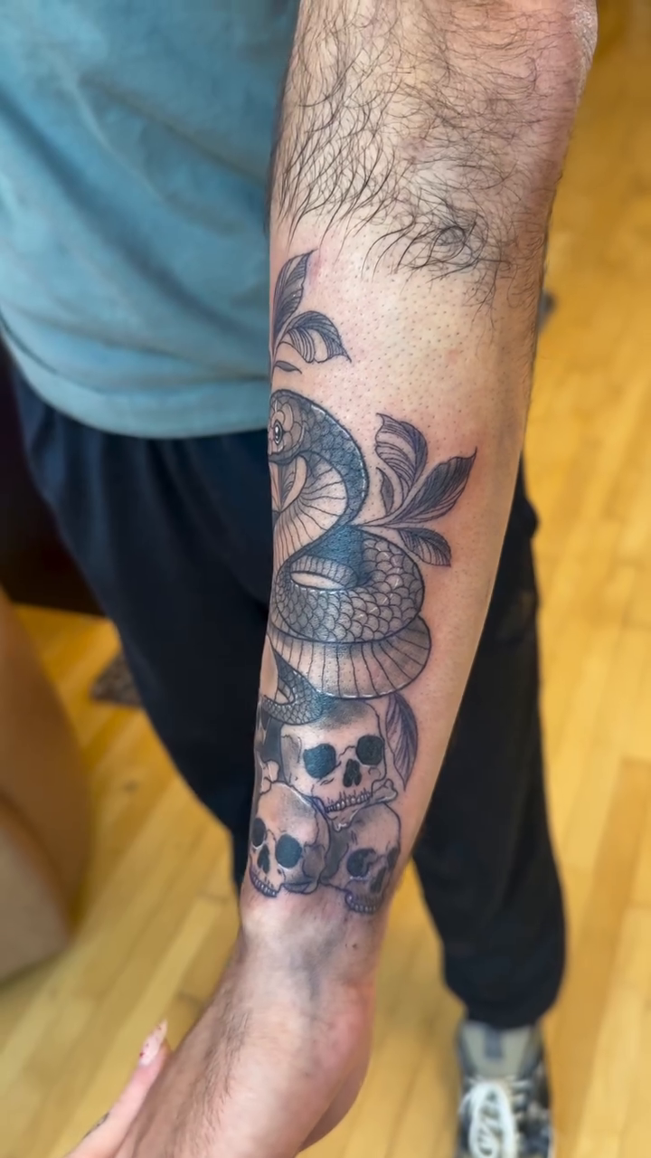 Tattoo by @tinyghosttattoo — realism, black_and_grey