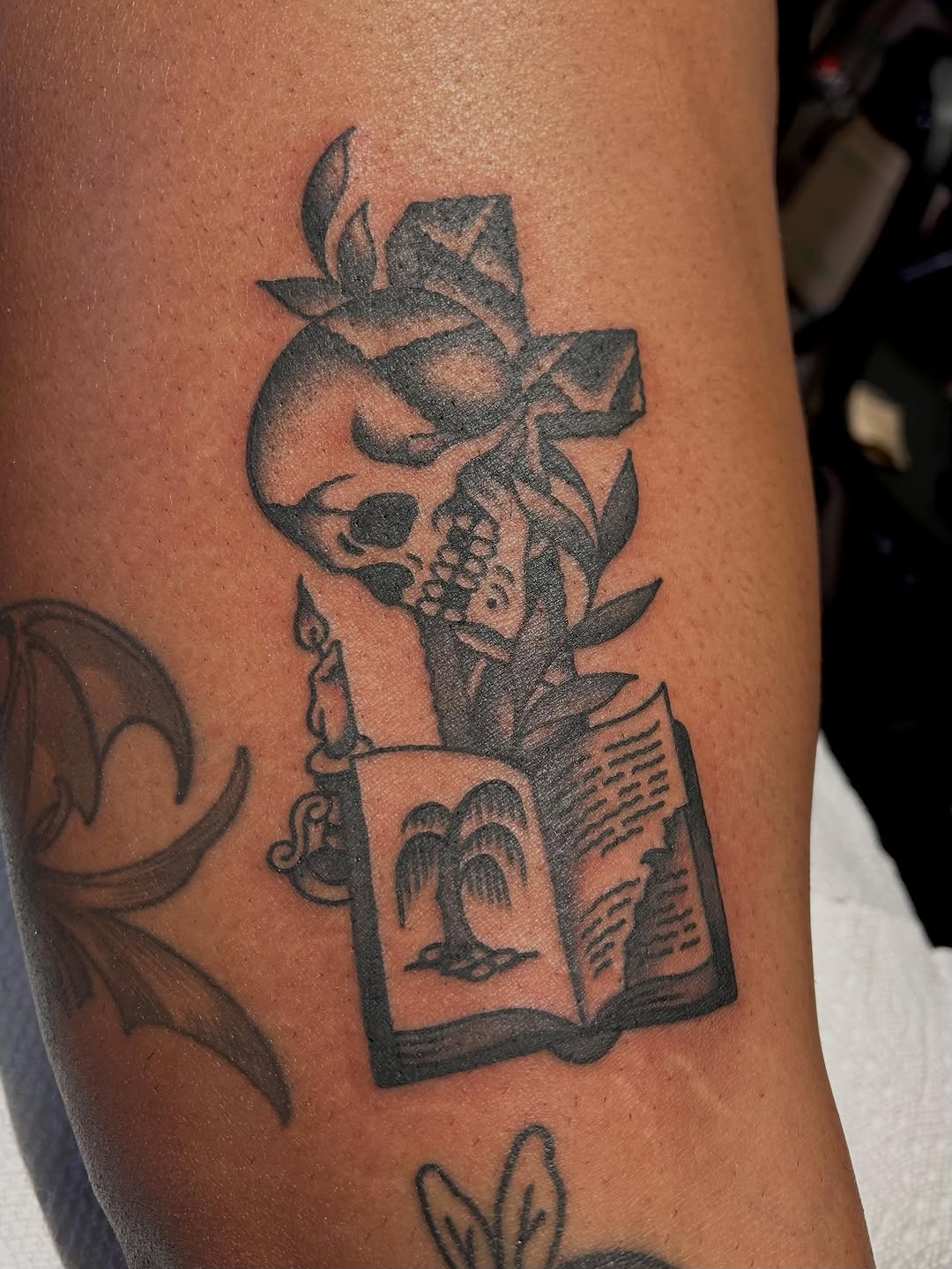Tattoo by @christian.lasyone — american_traditional, black_and_grey