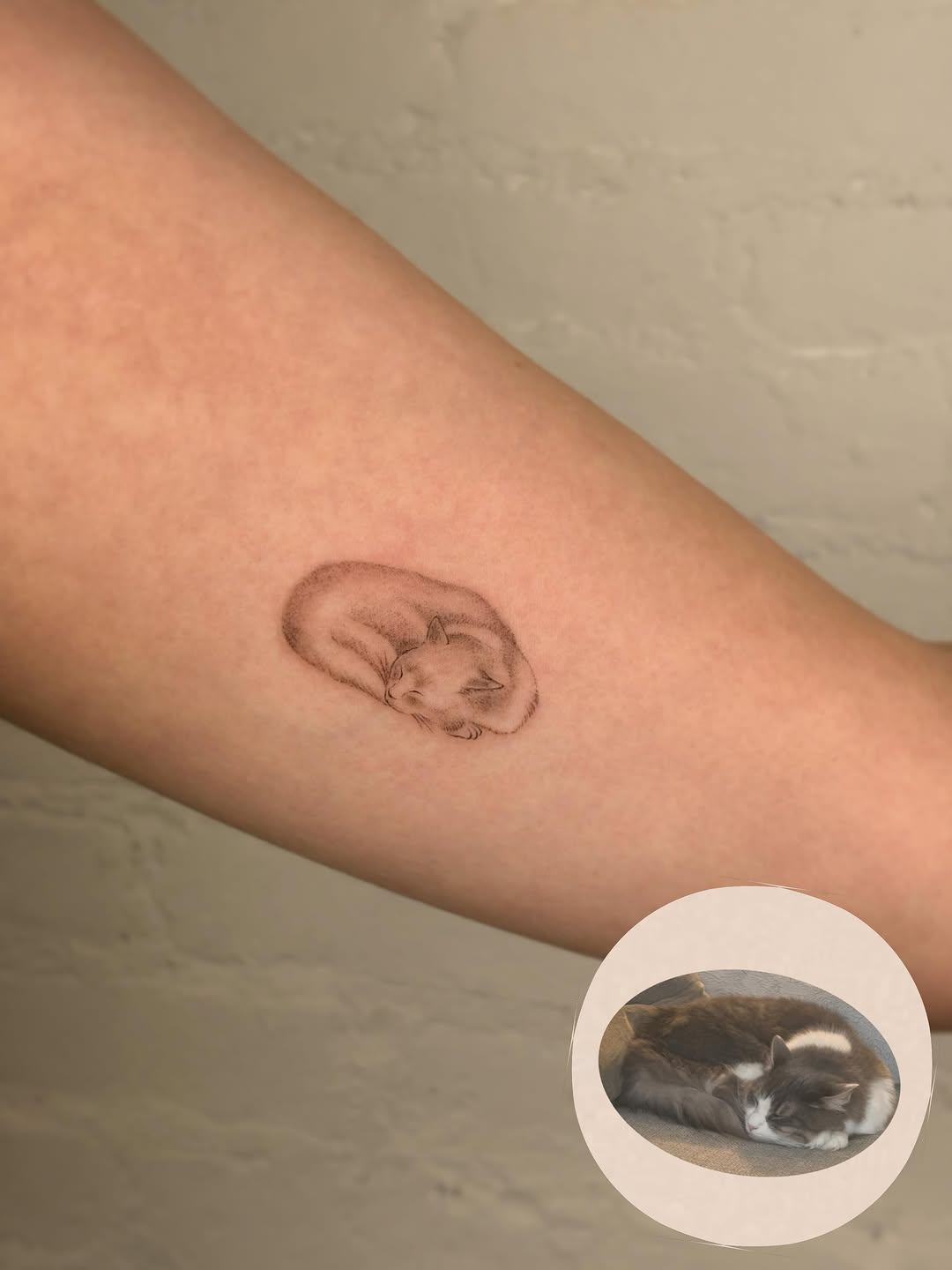 Tattoo by @tattoovasquez — fine_line, realism