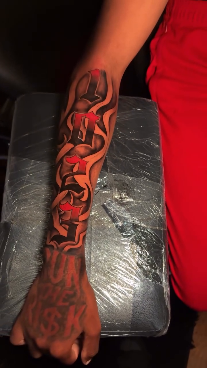 Tattoo by @maleekinkz โ trash_polka