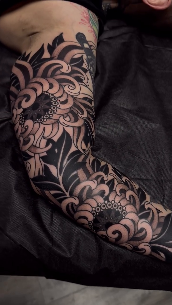 Tattoo by @black_casket — japanese_irezumi, blackwork