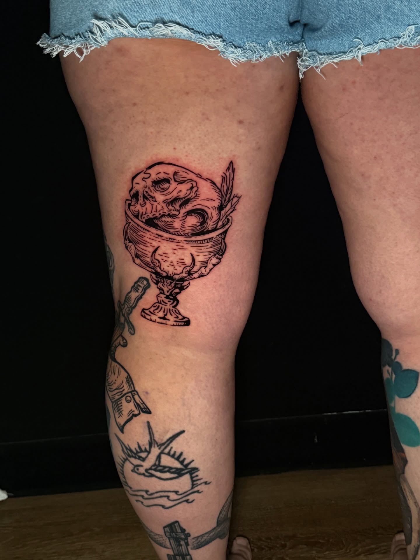 Tattoo by @sierrce — black_and_grey