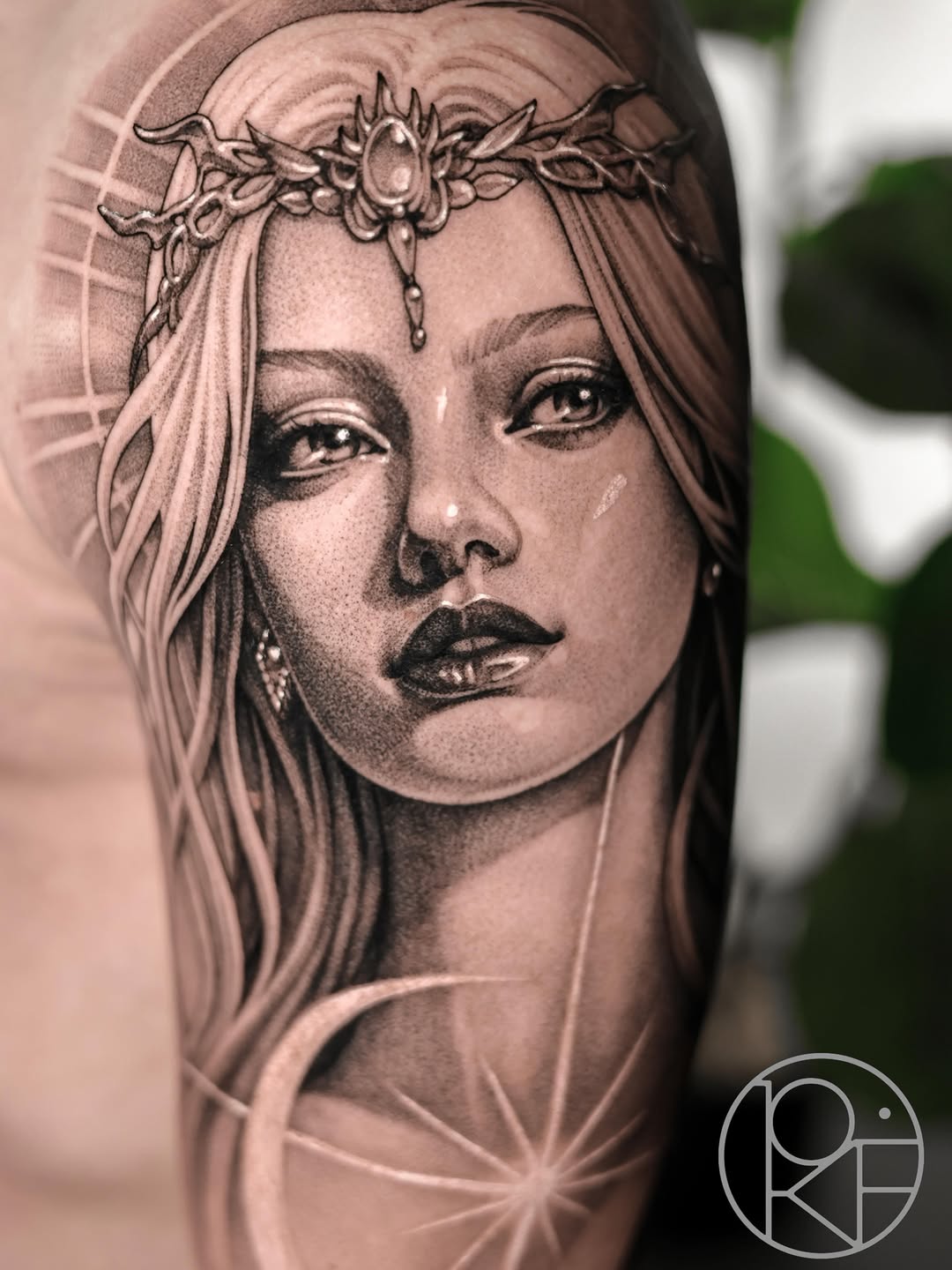 Tattoo by @abcd_tattoo — realism, dotwork