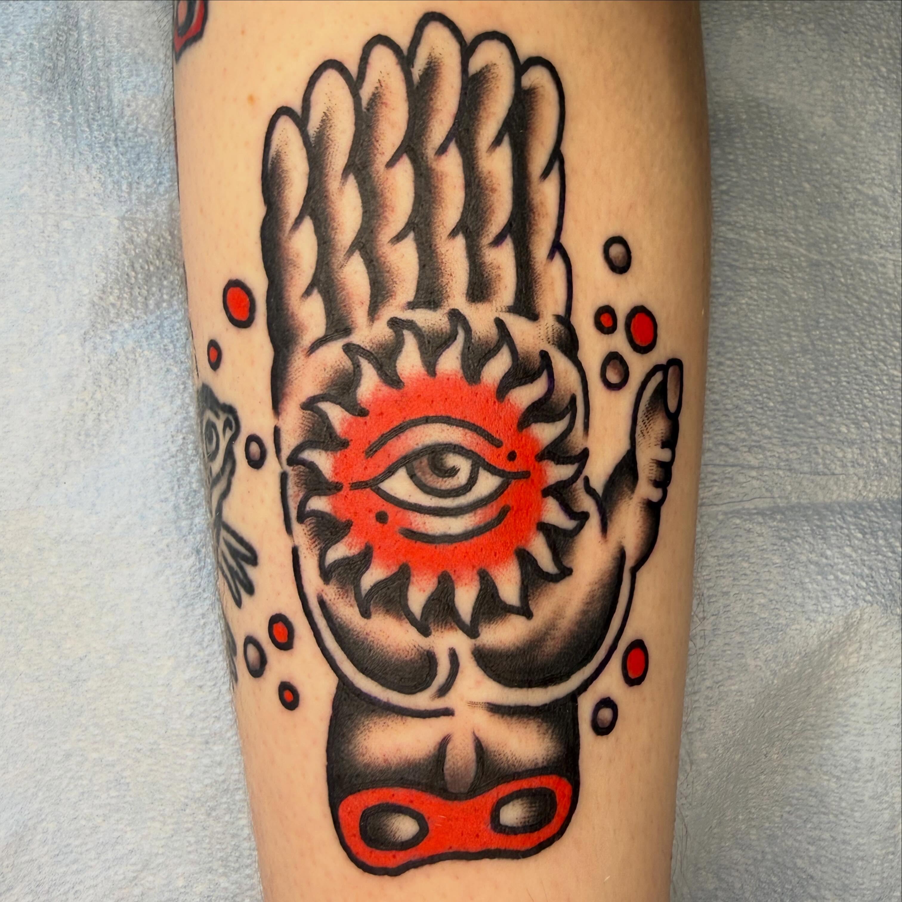 Tattoo by @sketi__ — american_traditional