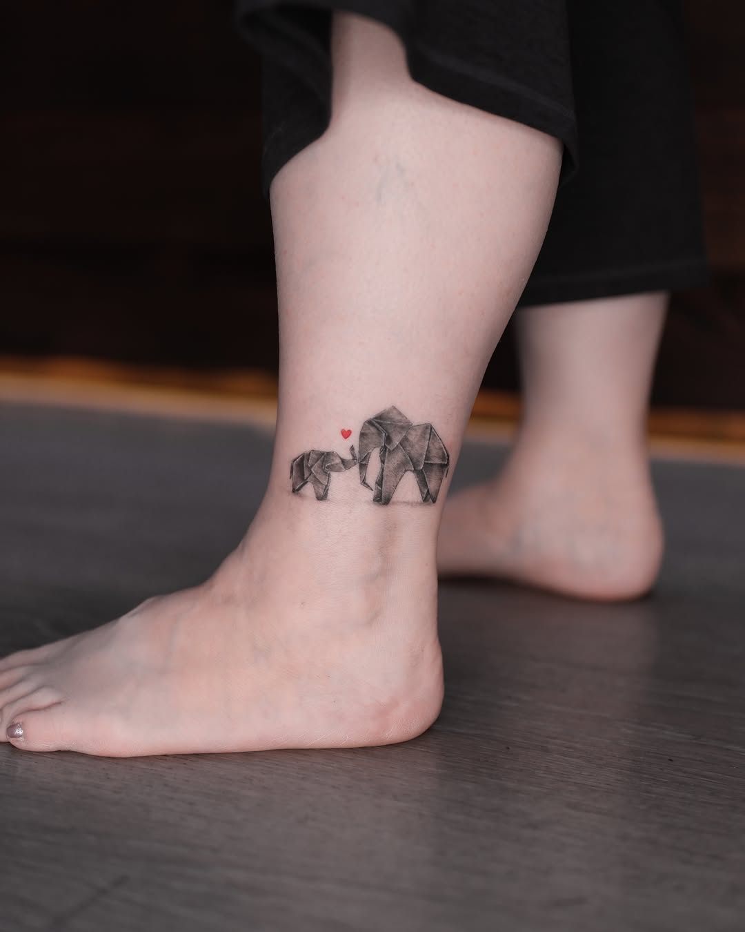 Tattoo by @alinasovina.tattooing — geometric, fine_line