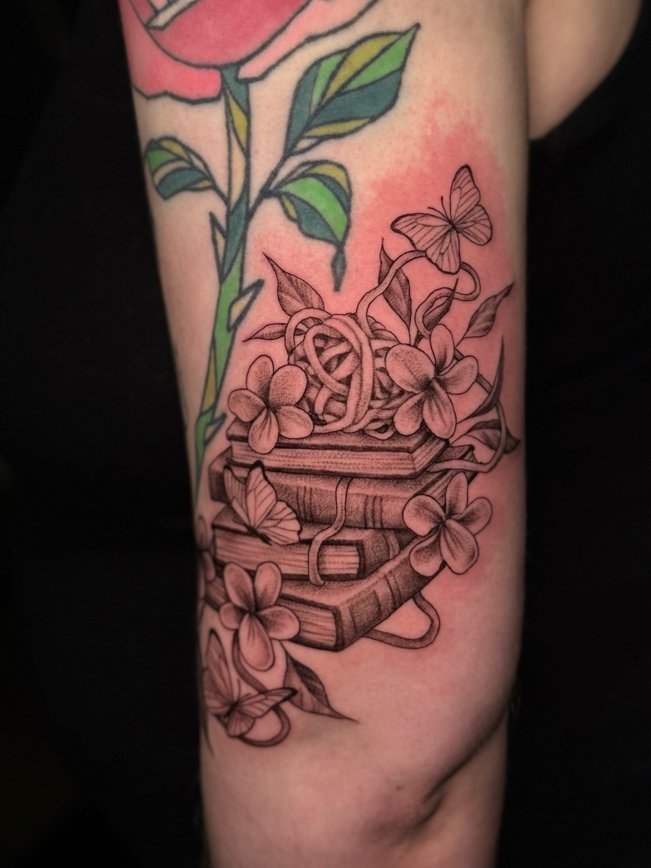 Tattoo by @alyssafazzino — realism, dotwork