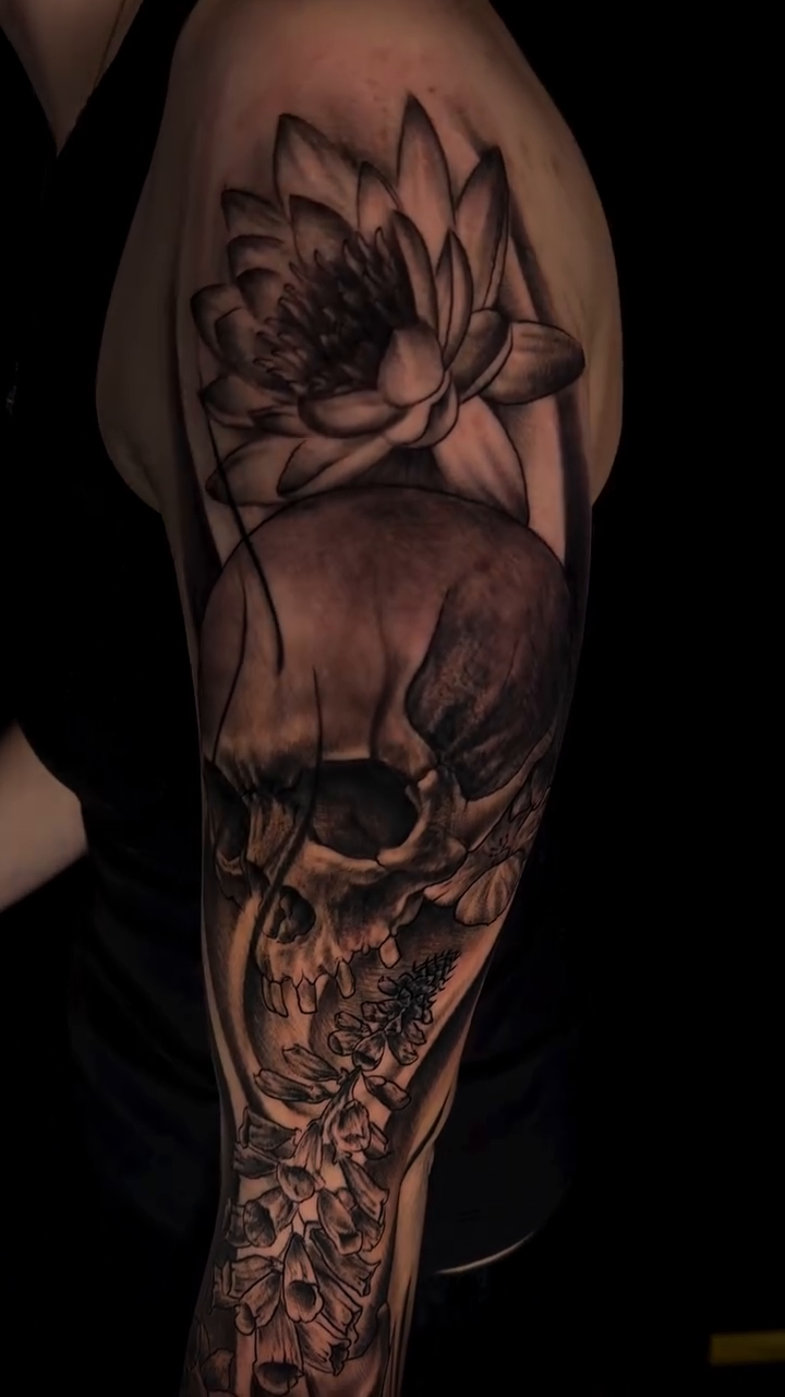 Tattoo by @tattootre — dark_realism, black_and_grey