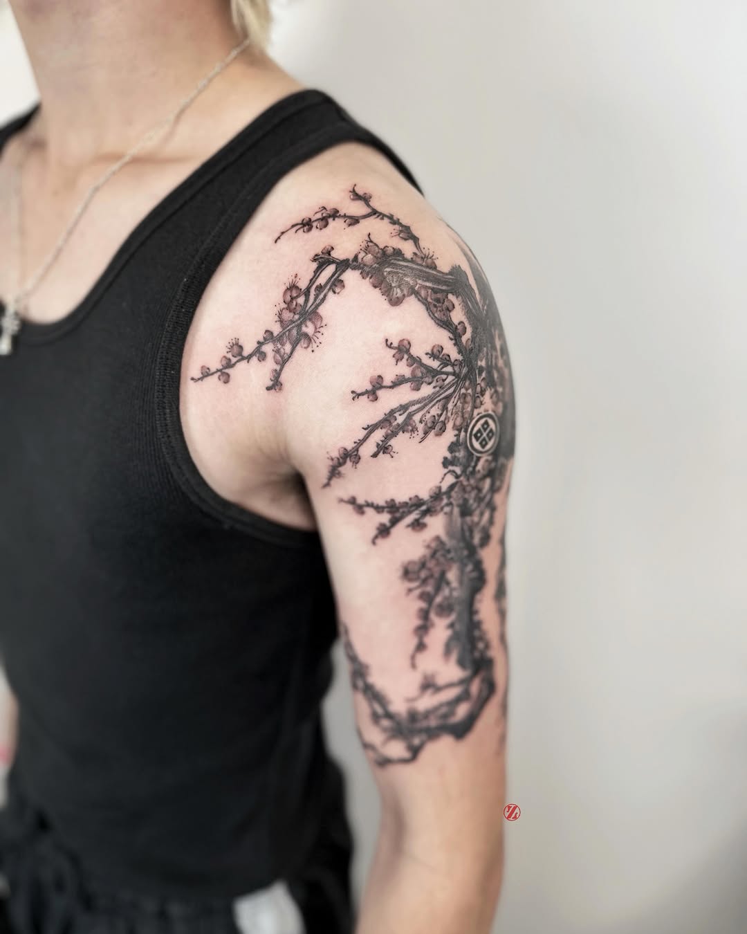 Tattoo by @jiang_tattooer โ japanese_irezumi, black_and_grey