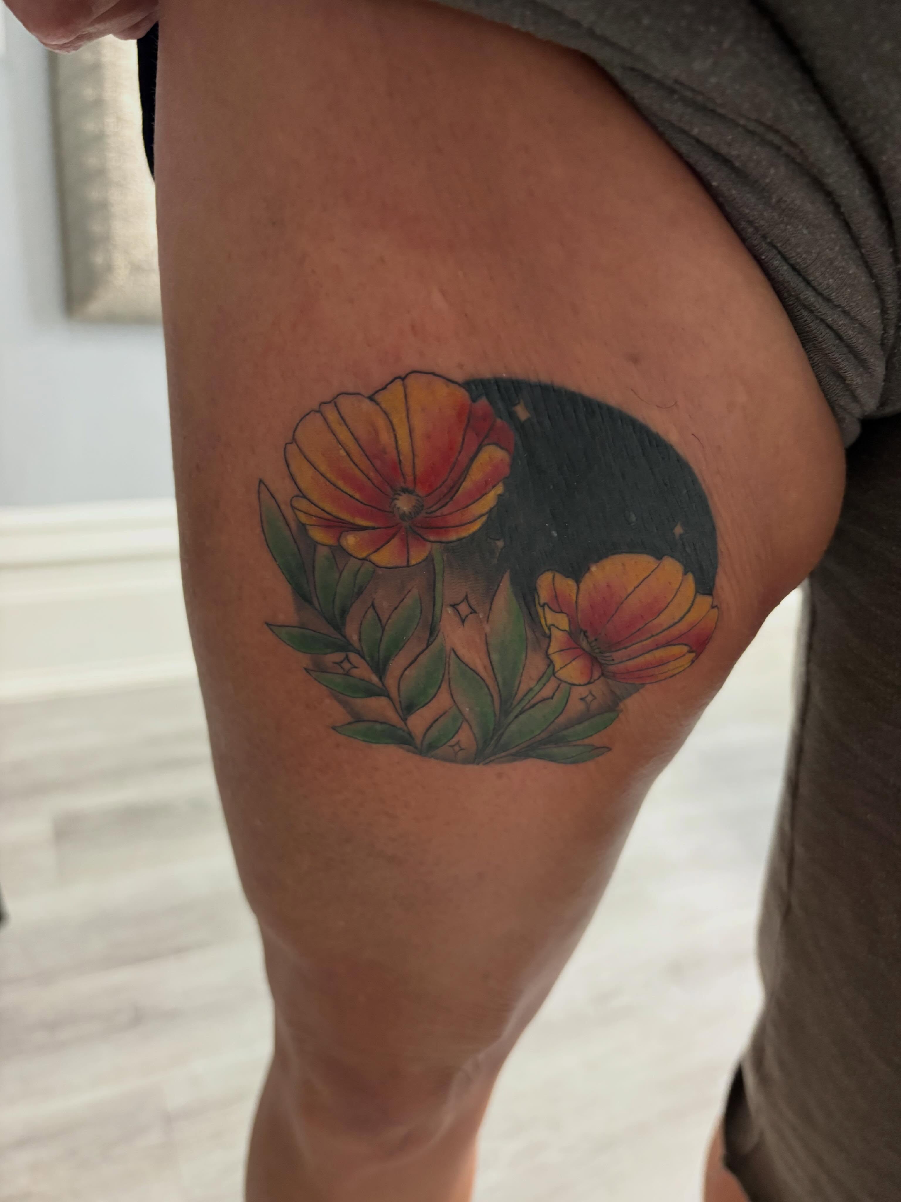 Flowers dotwork tattoo on the thigh by Andrea 🎨🖌
