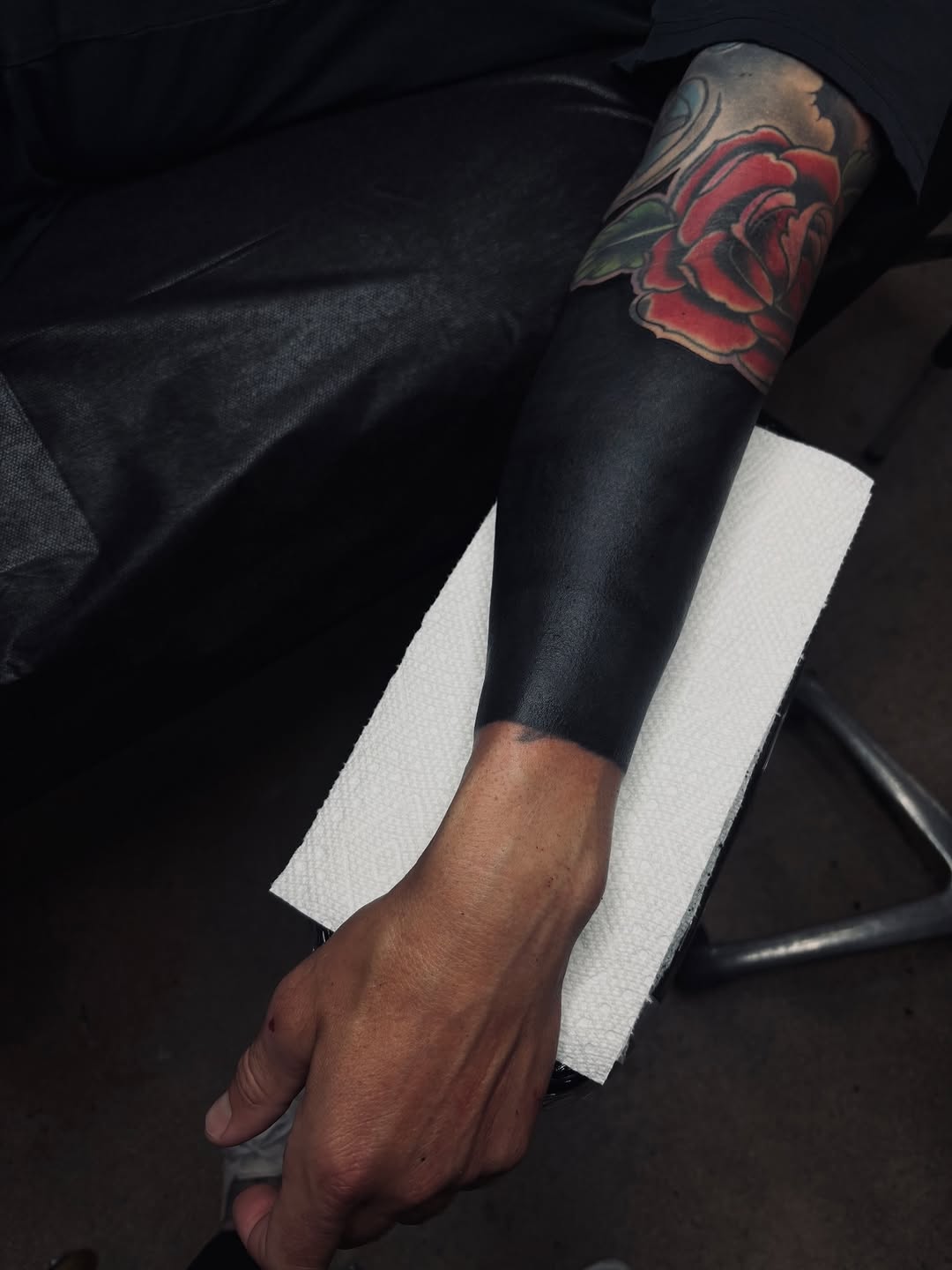 Tattoo by @kolbialexis — blackwork, american_traditional