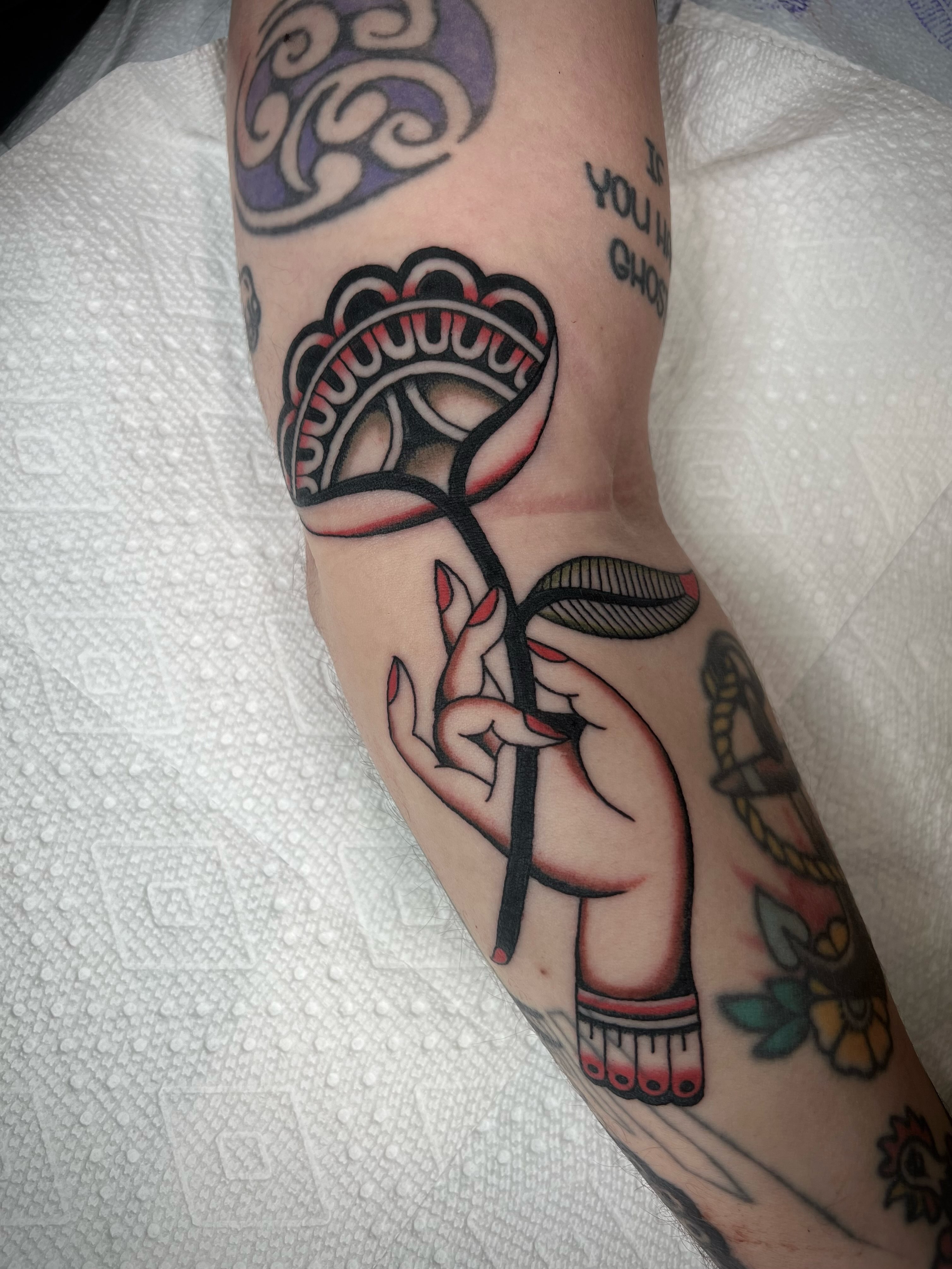 Tattoo by @david_tattselhoff — american_traditional