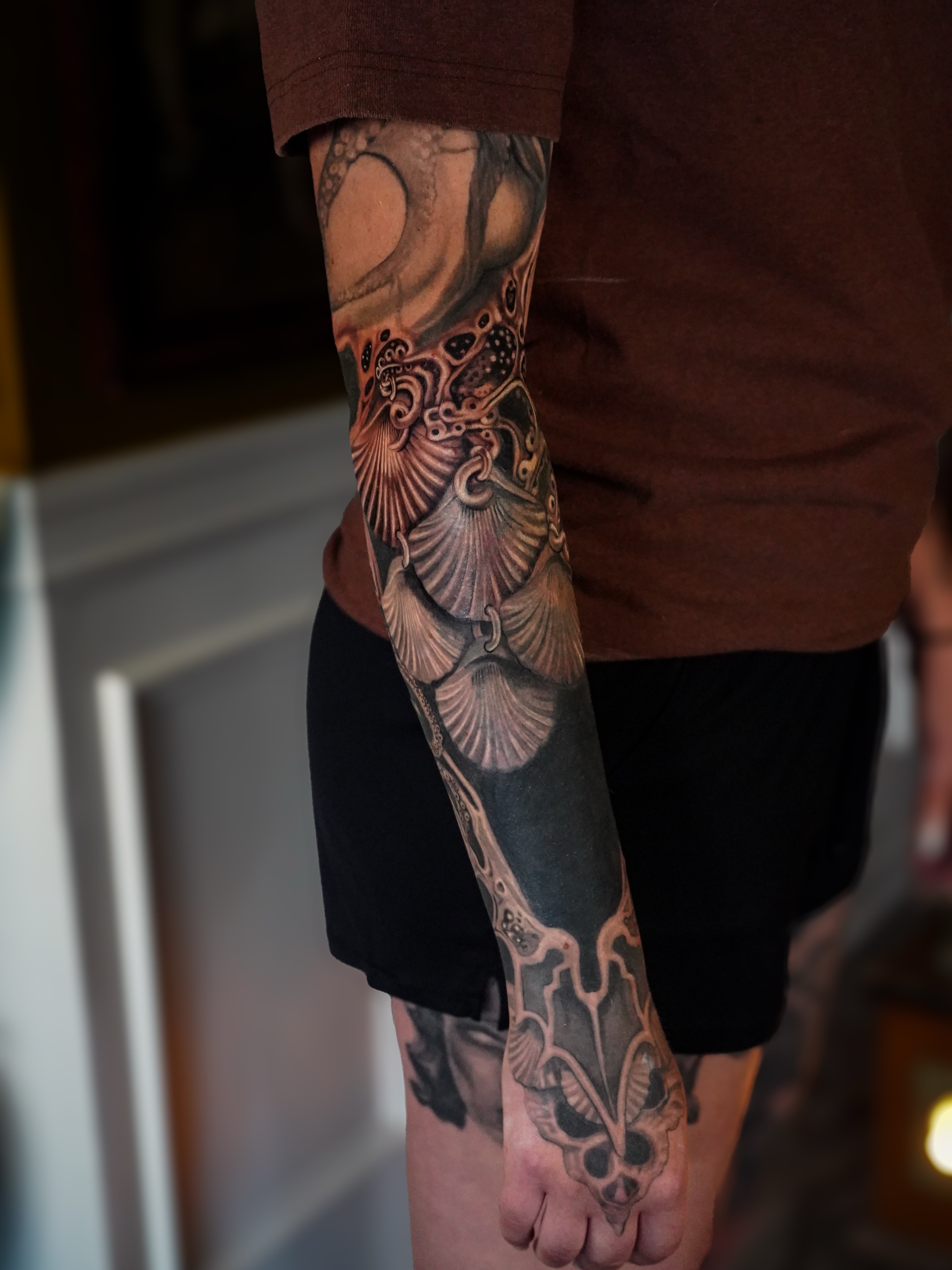 Tattoo by @sunseritattoo — black_and_grey, realism